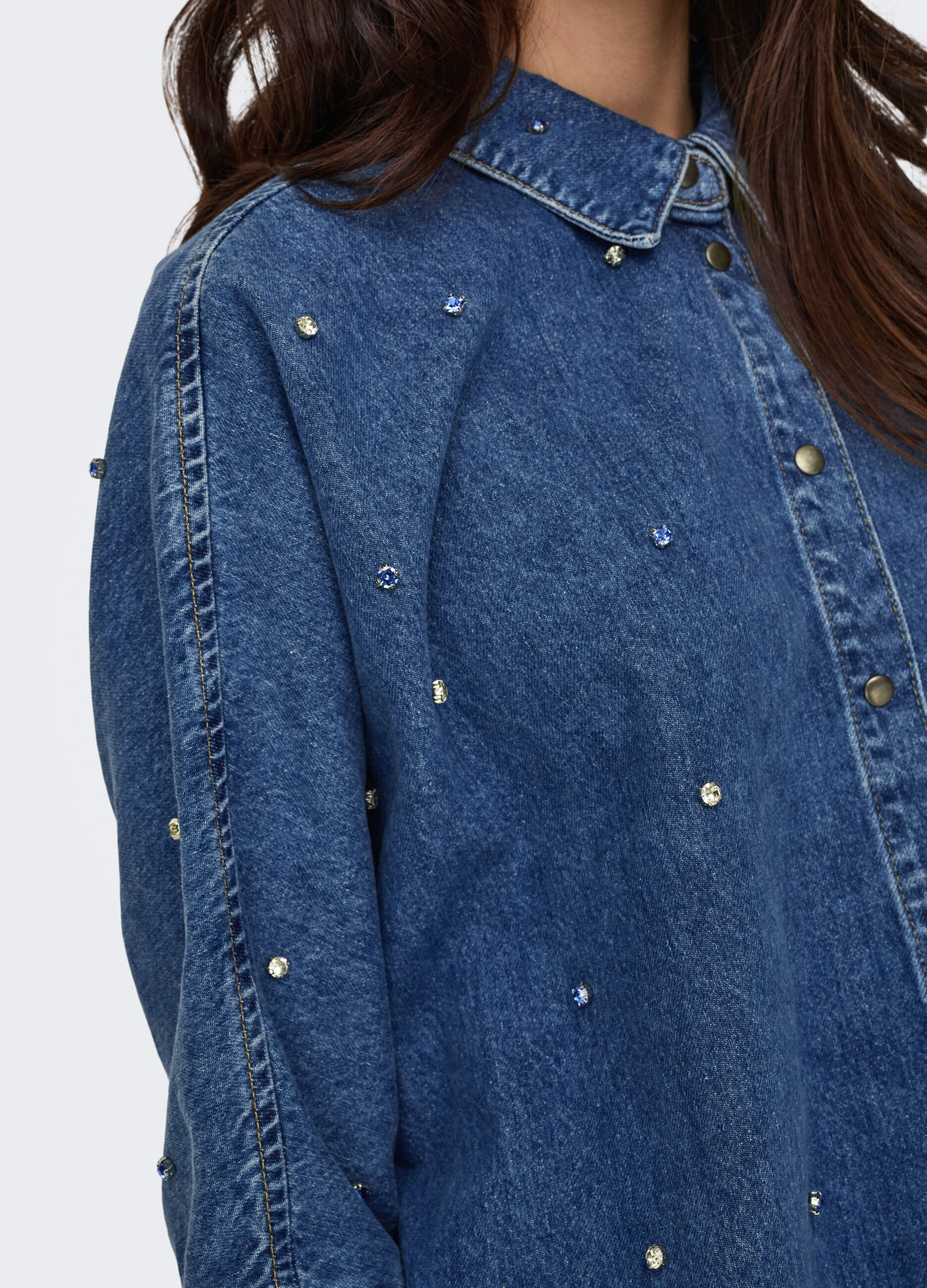 Camicia in denim con strass donna