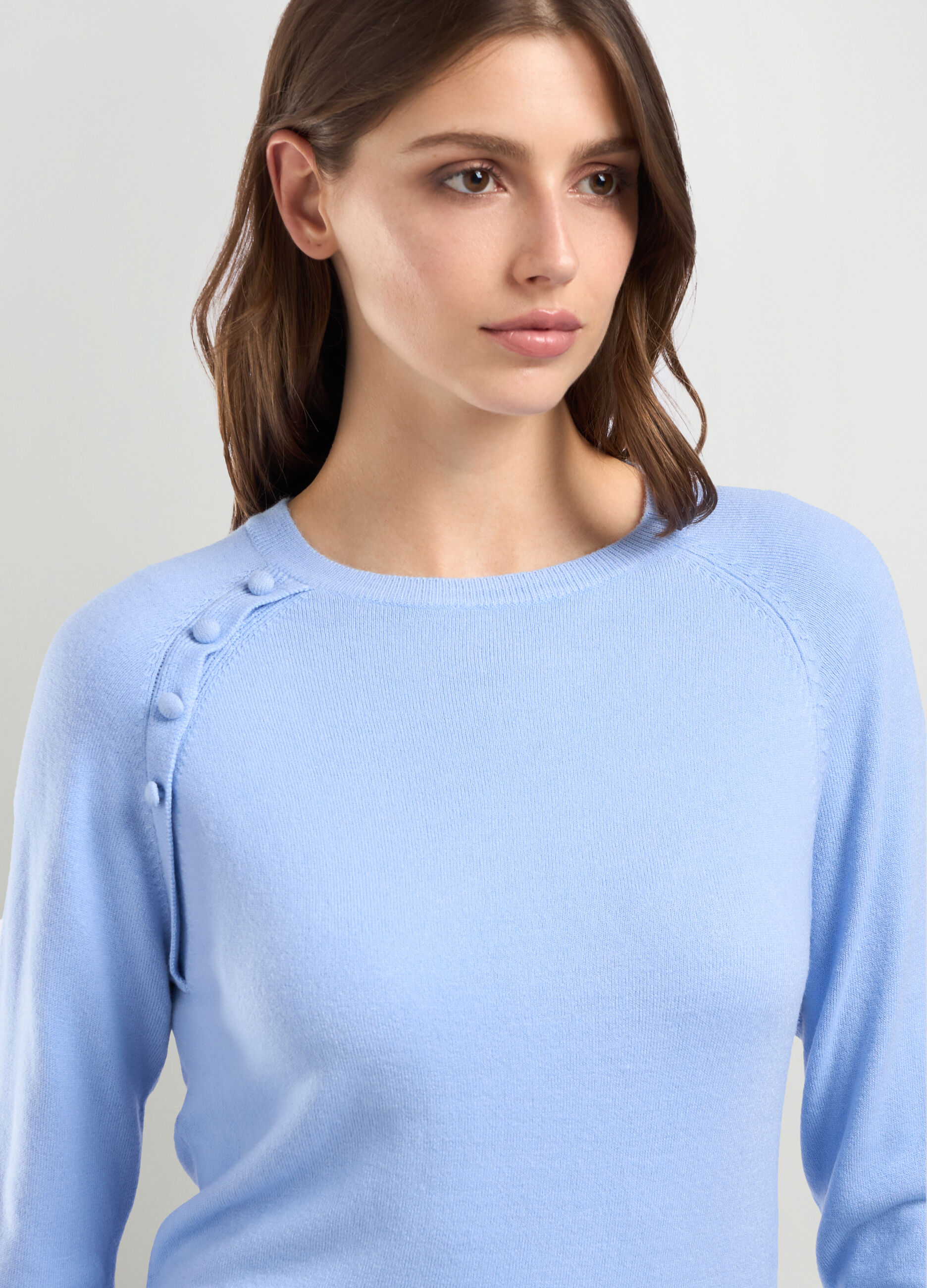 Pullover tricot con bottoni donna_2