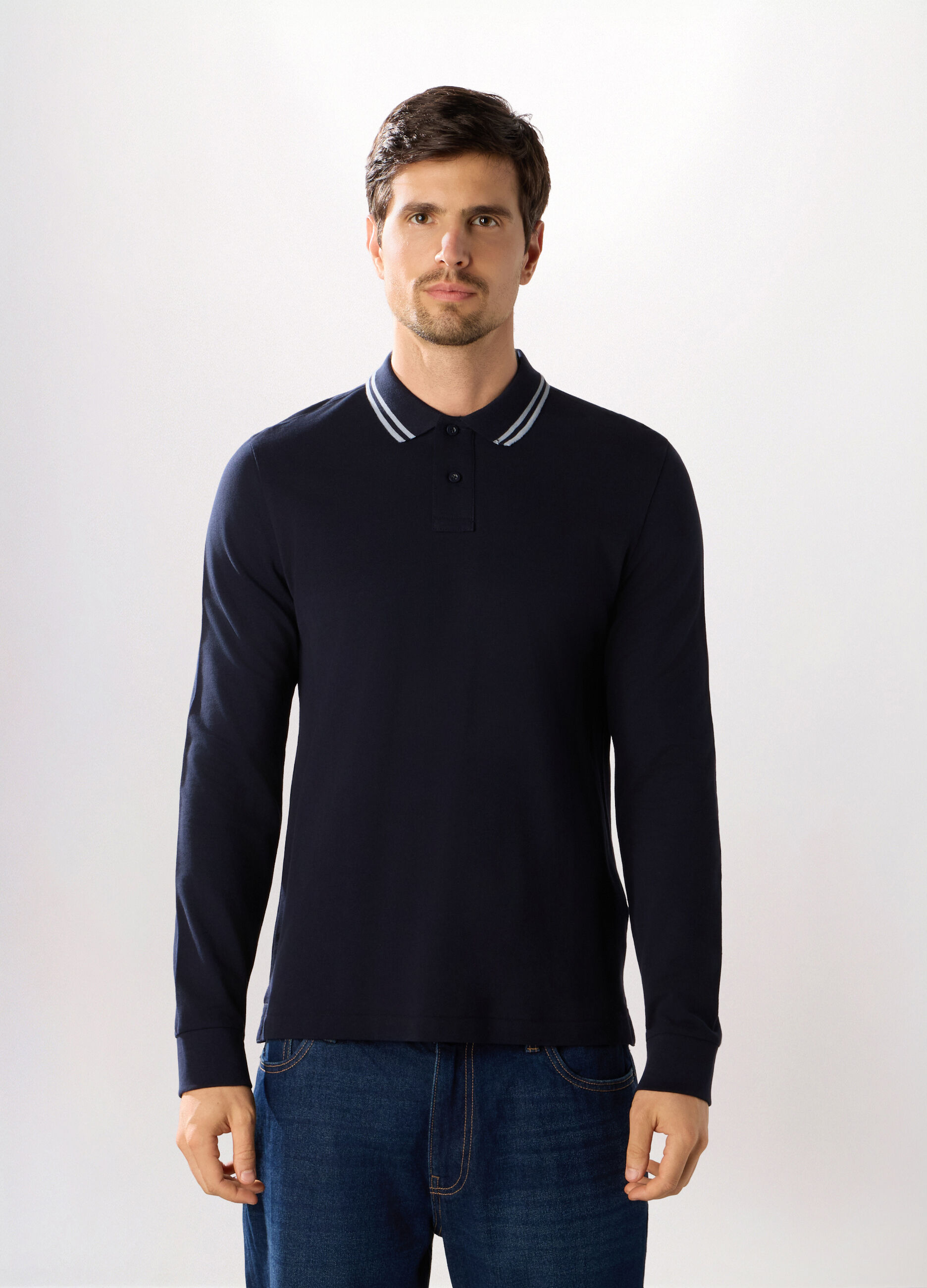 Polo con colletto a contrasto in cotone piquet uomo_0