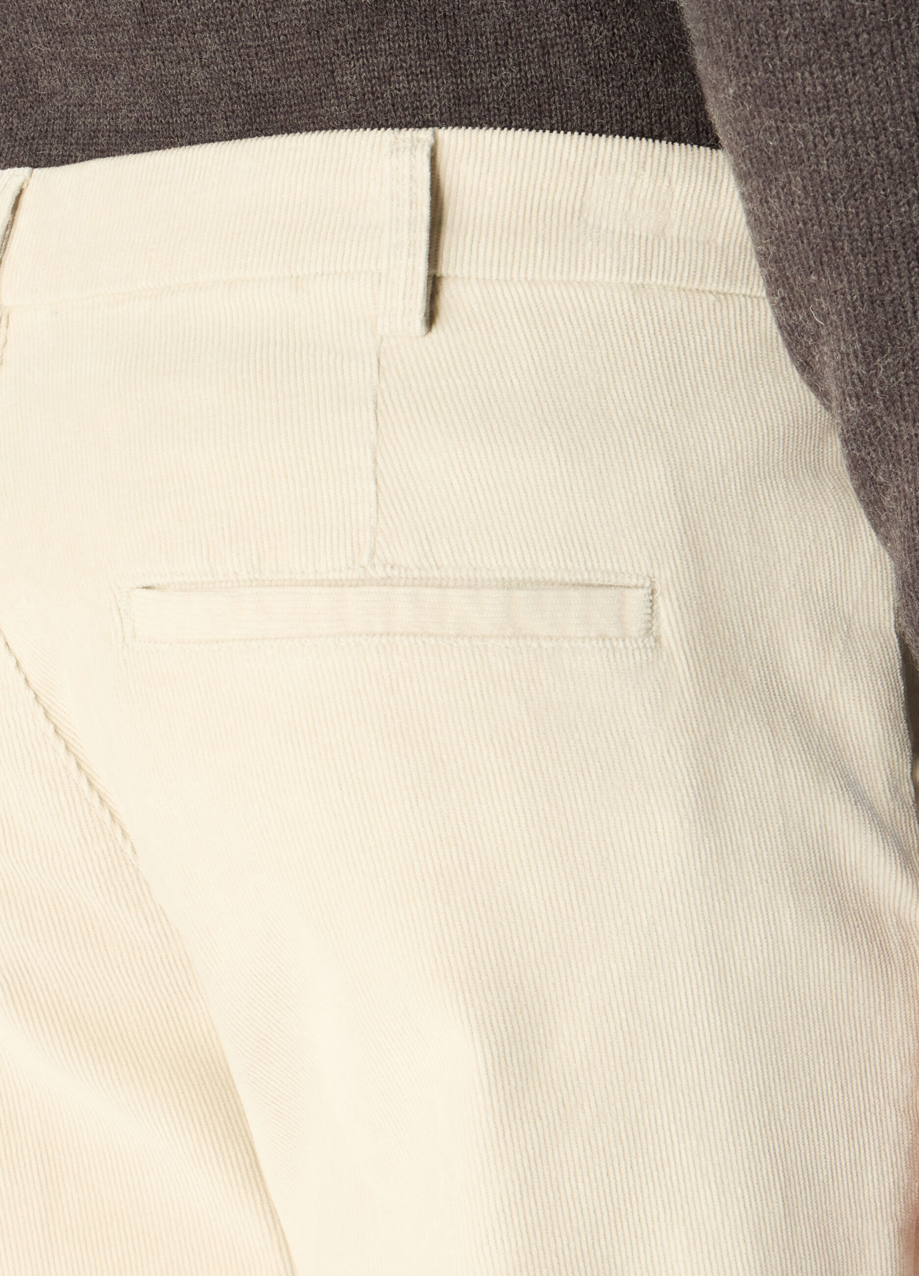 Pantaloni chino slim fit in velluto uomo_2