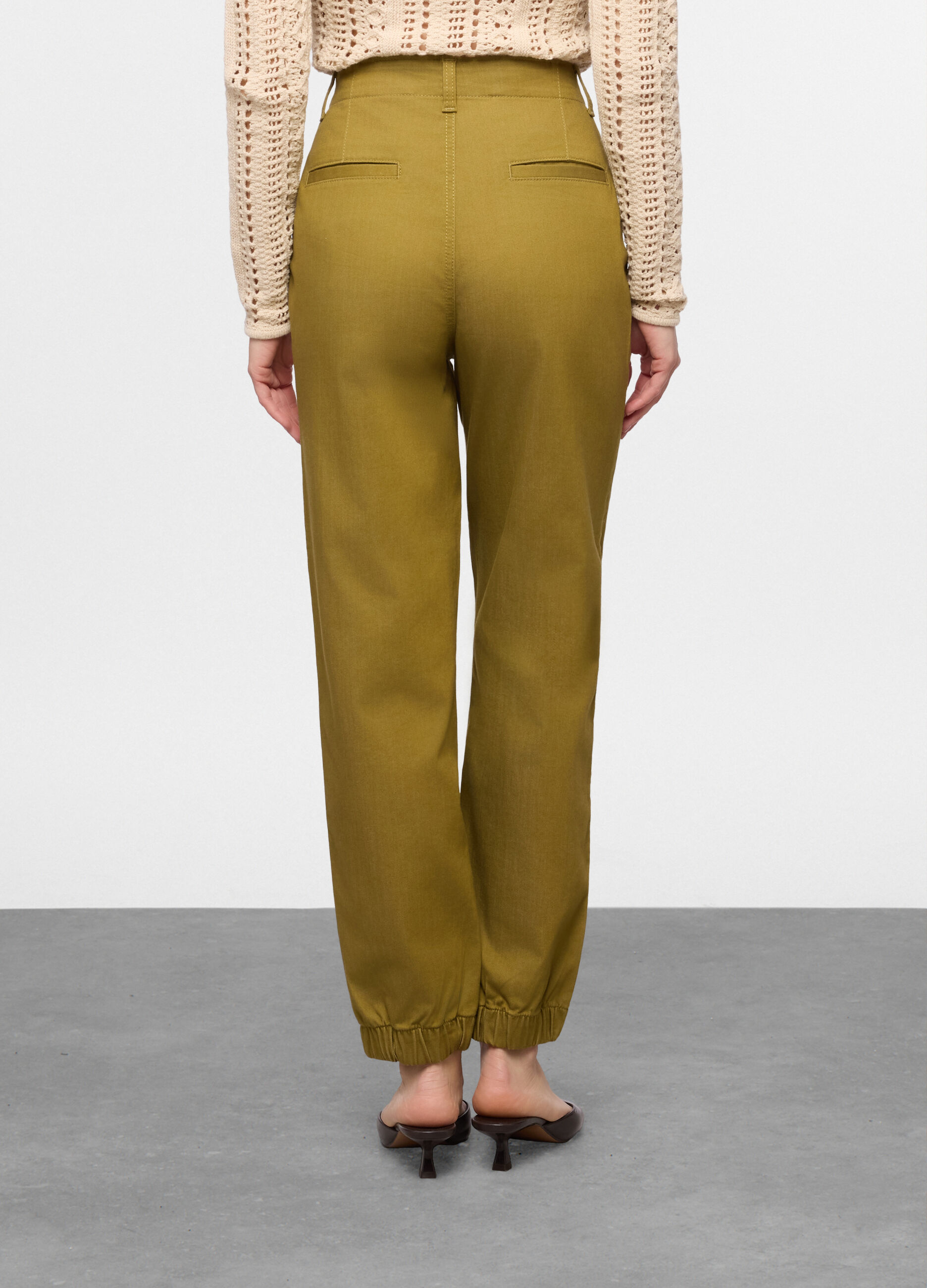 Pantaloni in stretch denim regular fit donna_1