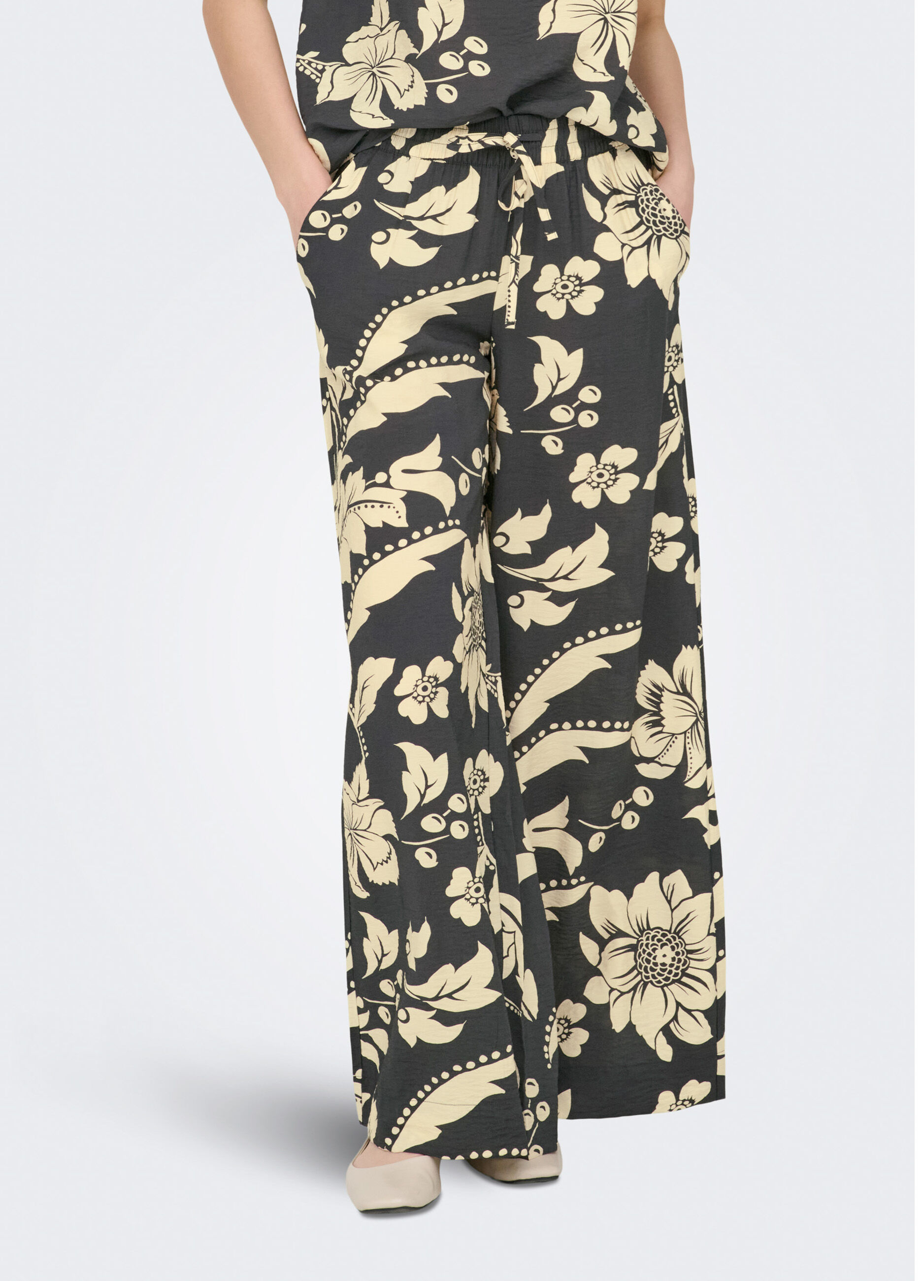 Pantaloni palazzo_0