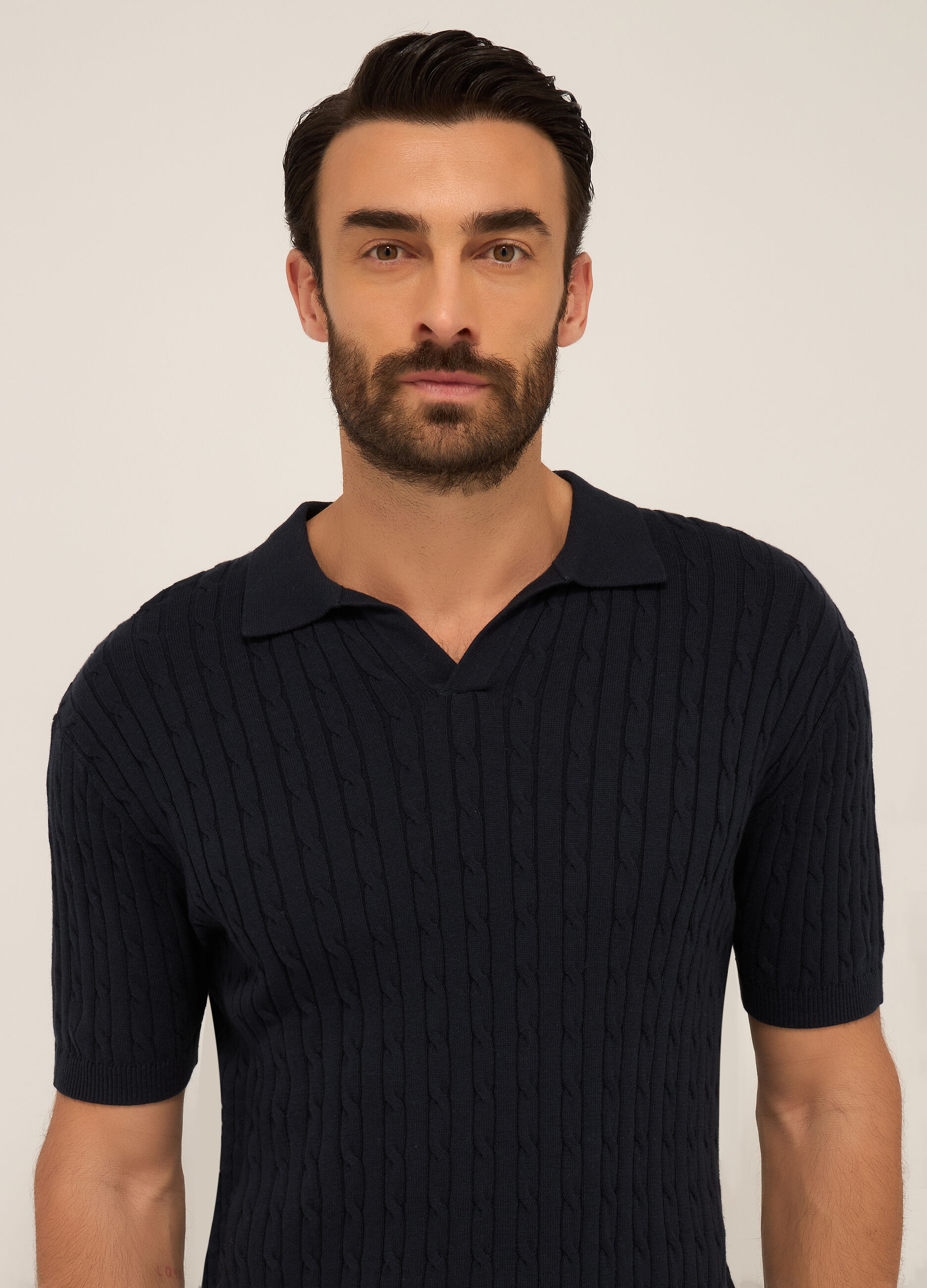 Polo collo aperto in cotone a trecce uomo_2