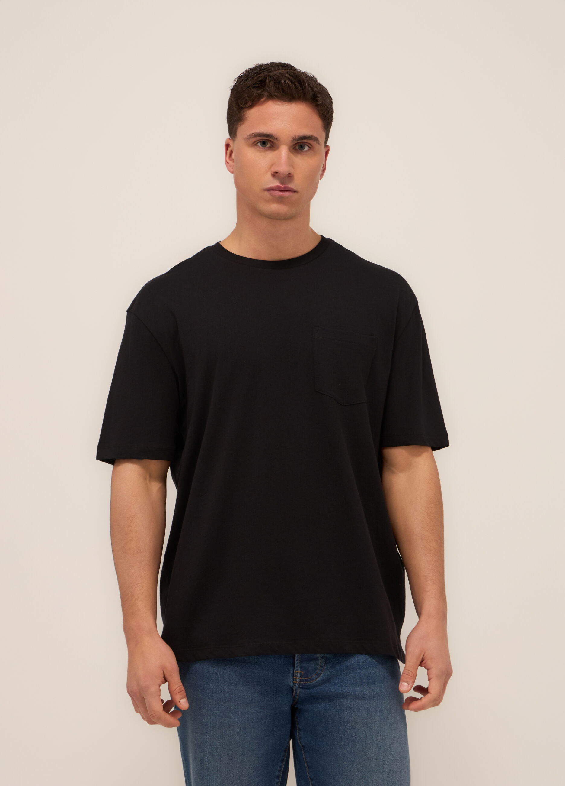 T-shirt in jersey di cotone con taschino uomo