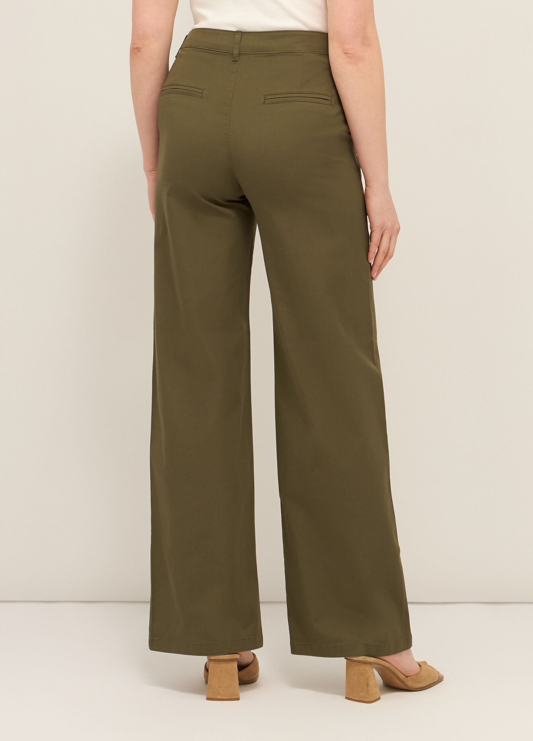Pantaloni in cotone stretch donna_1