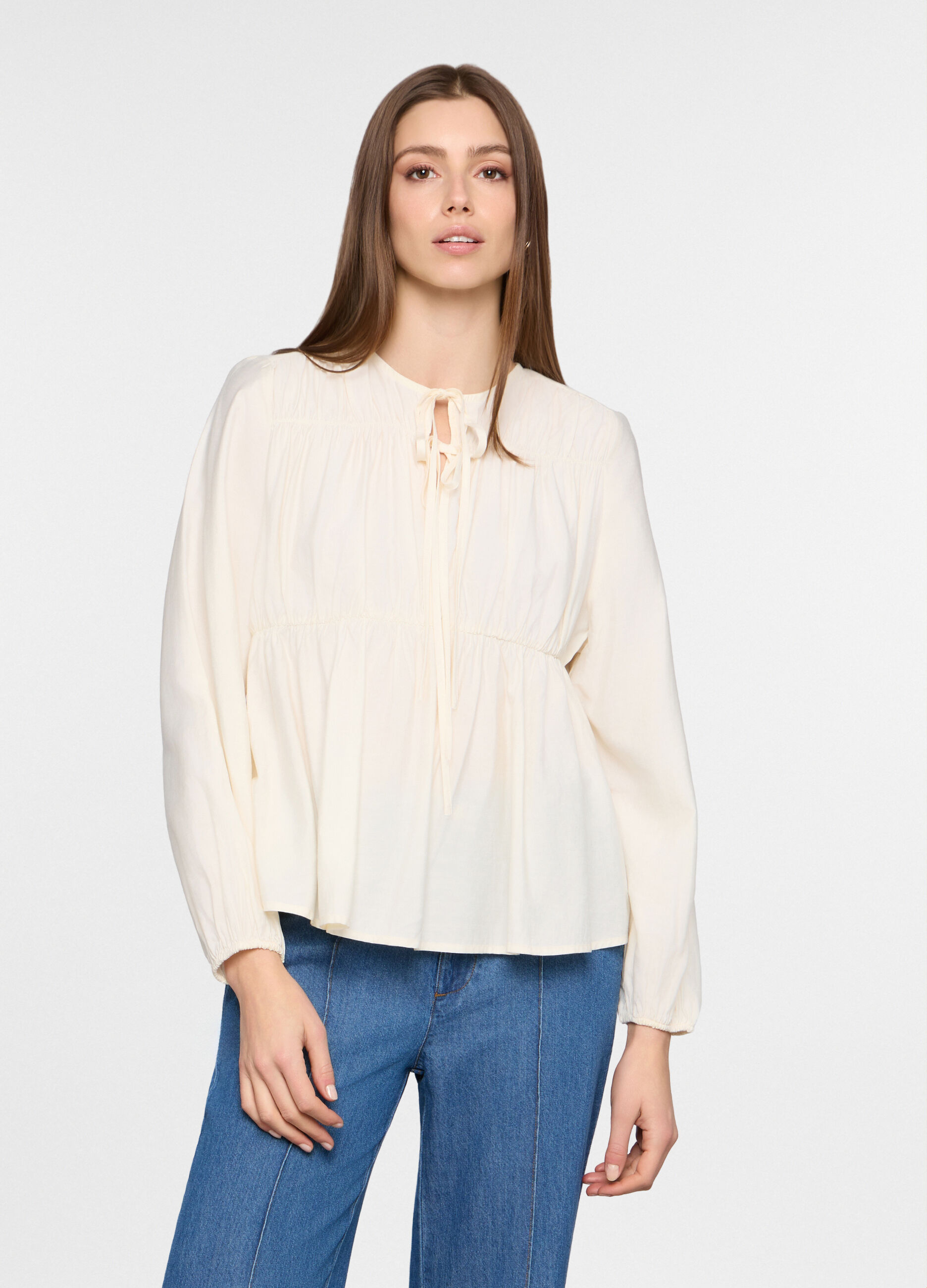 Blusa con scollo a goccia donna_0
