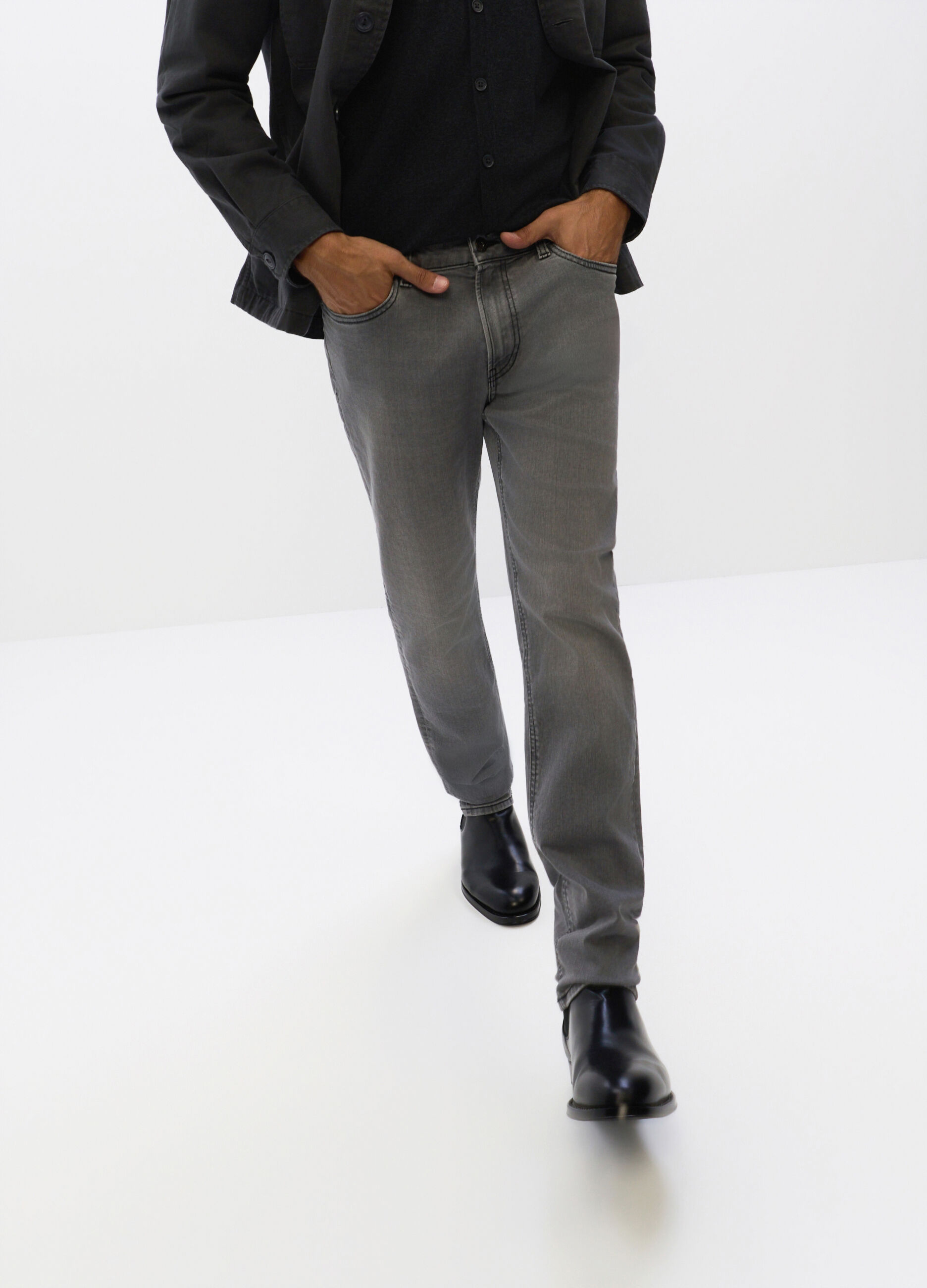 Jeans slim fit in denim stretch uomo_3