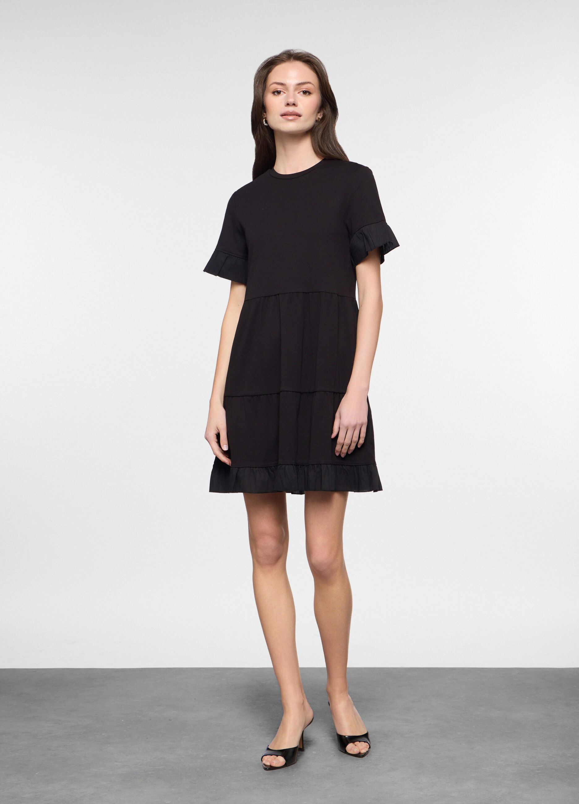 Abito corto a balze in costina di cotone stretch donna_0