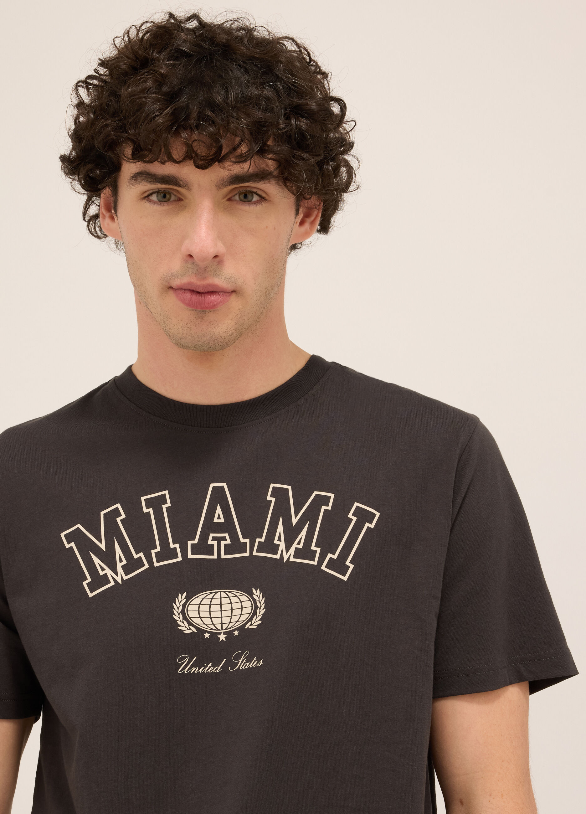 T-shirt girocollo in puro cotone con stampa uomo_2