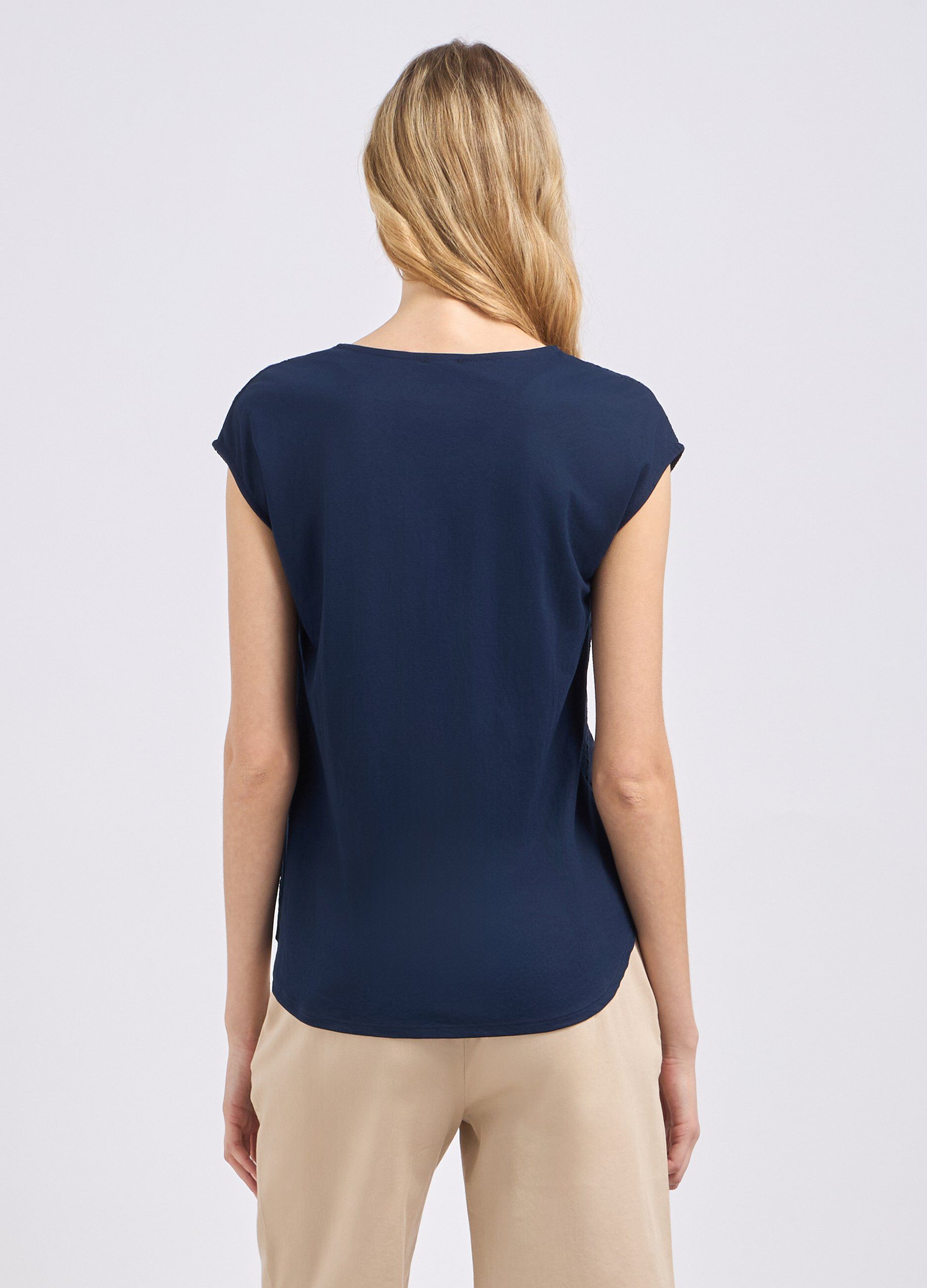 T-shirt in misto viscosa con lavorazione donna