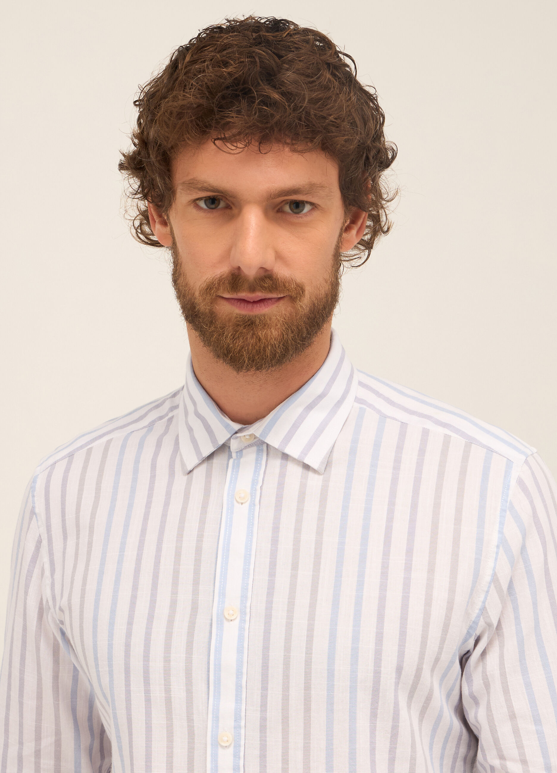 Camicia regular fit in puro cotone a righe uomo_2