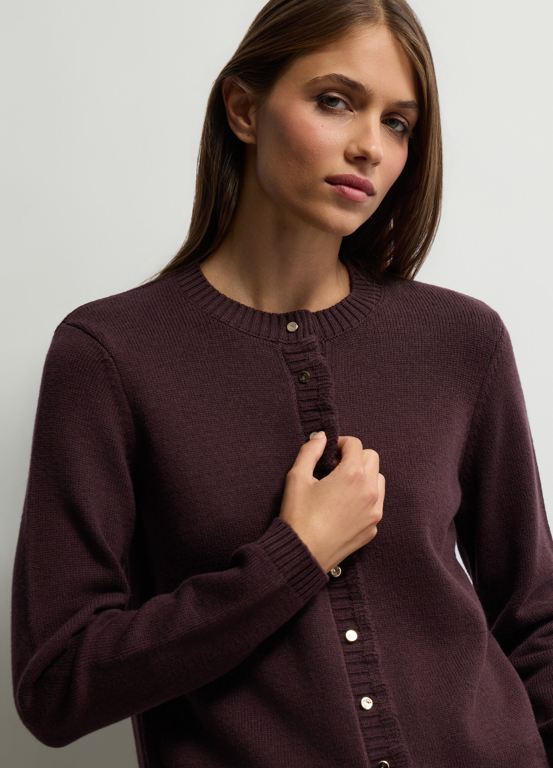 Cardigan girocollo operato donna_2