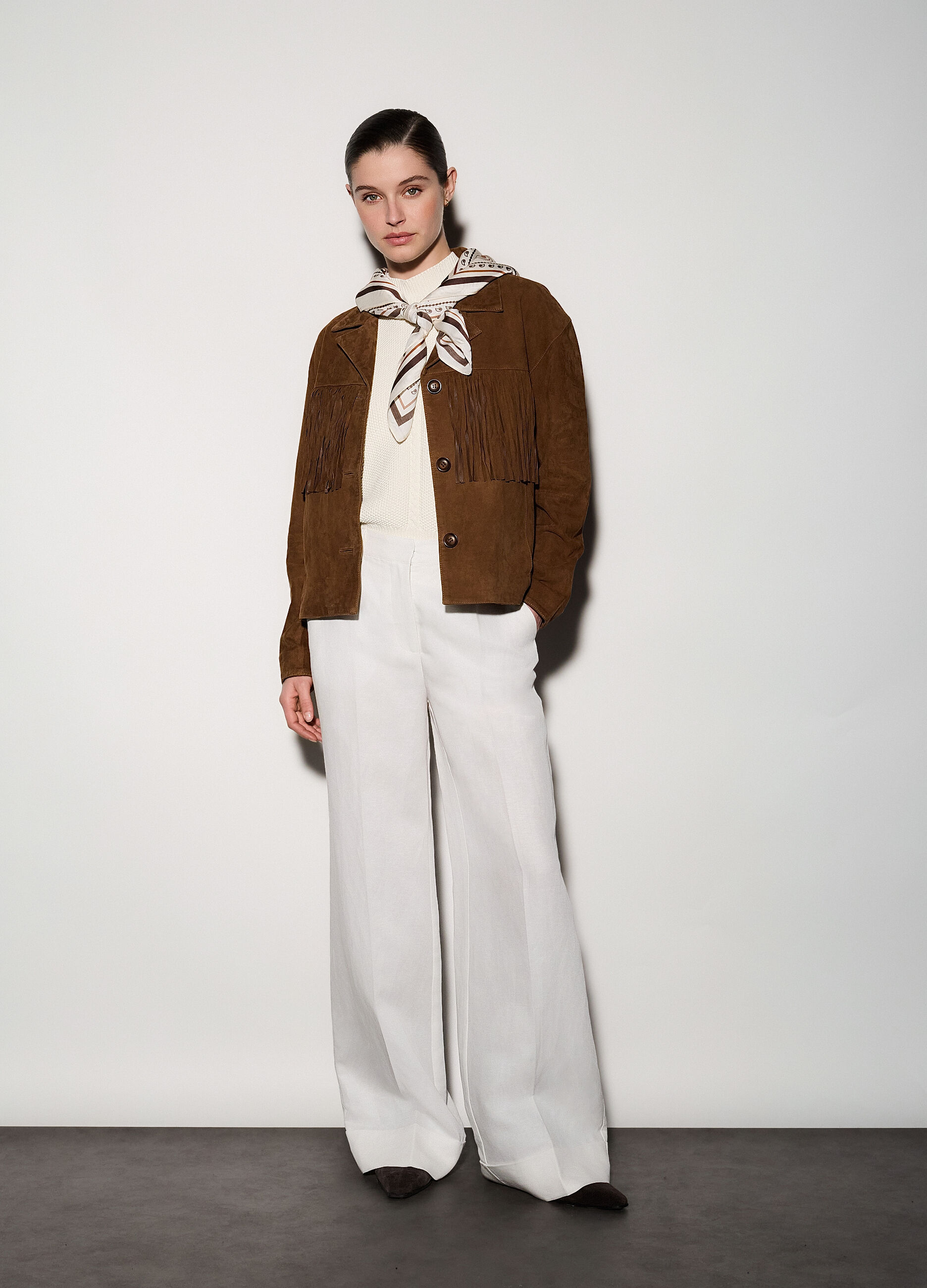 Giacca in vera pelle scamosciata con frange donna_0