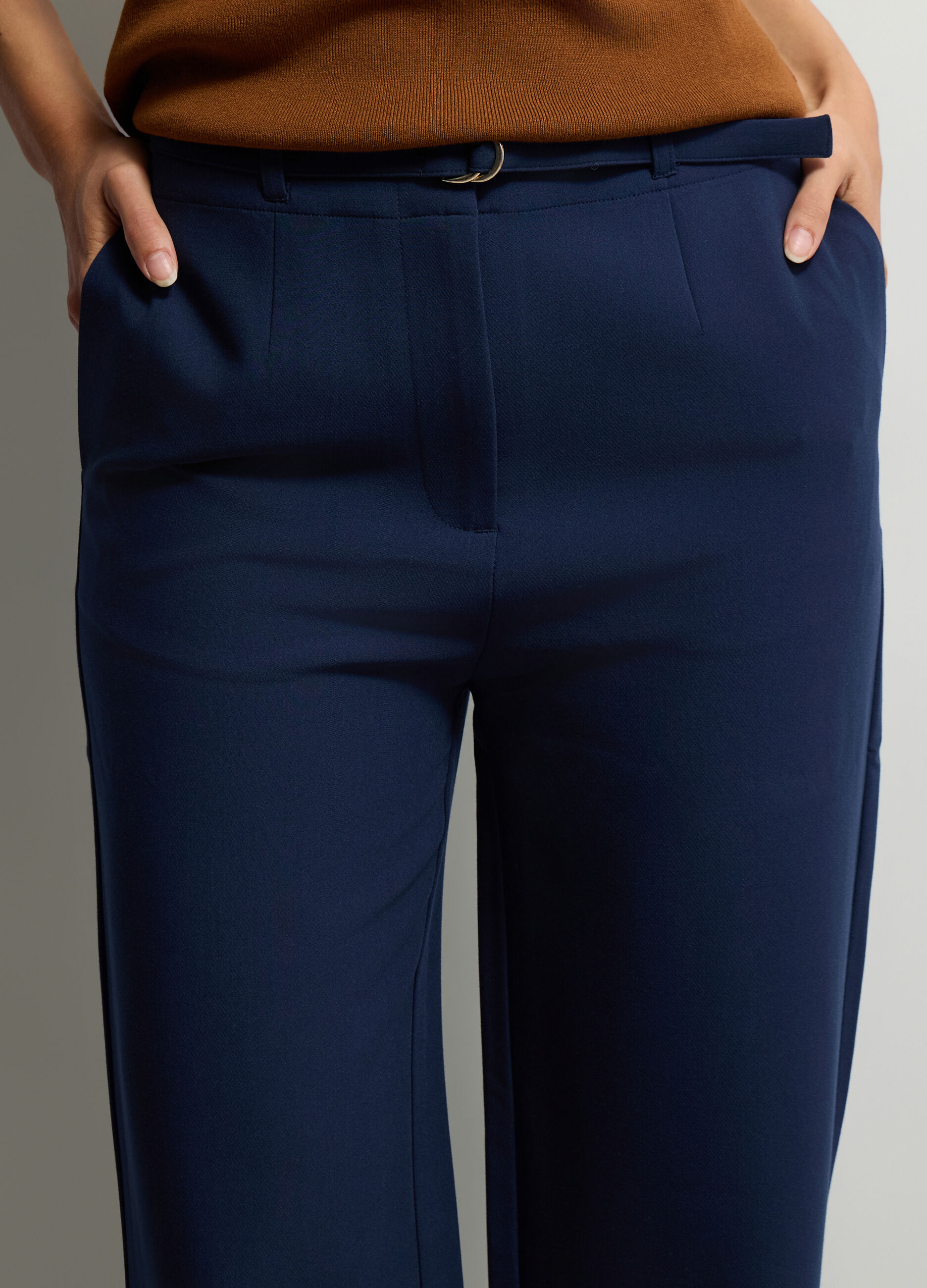 Pantaloni Fit Over misto viscosa stretch donna_3