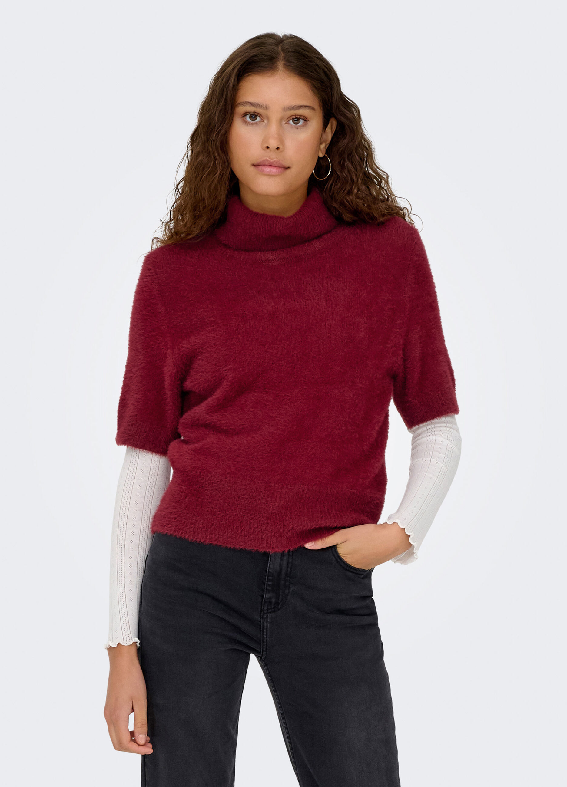 Tricot fluffy a maniche corte donna_0