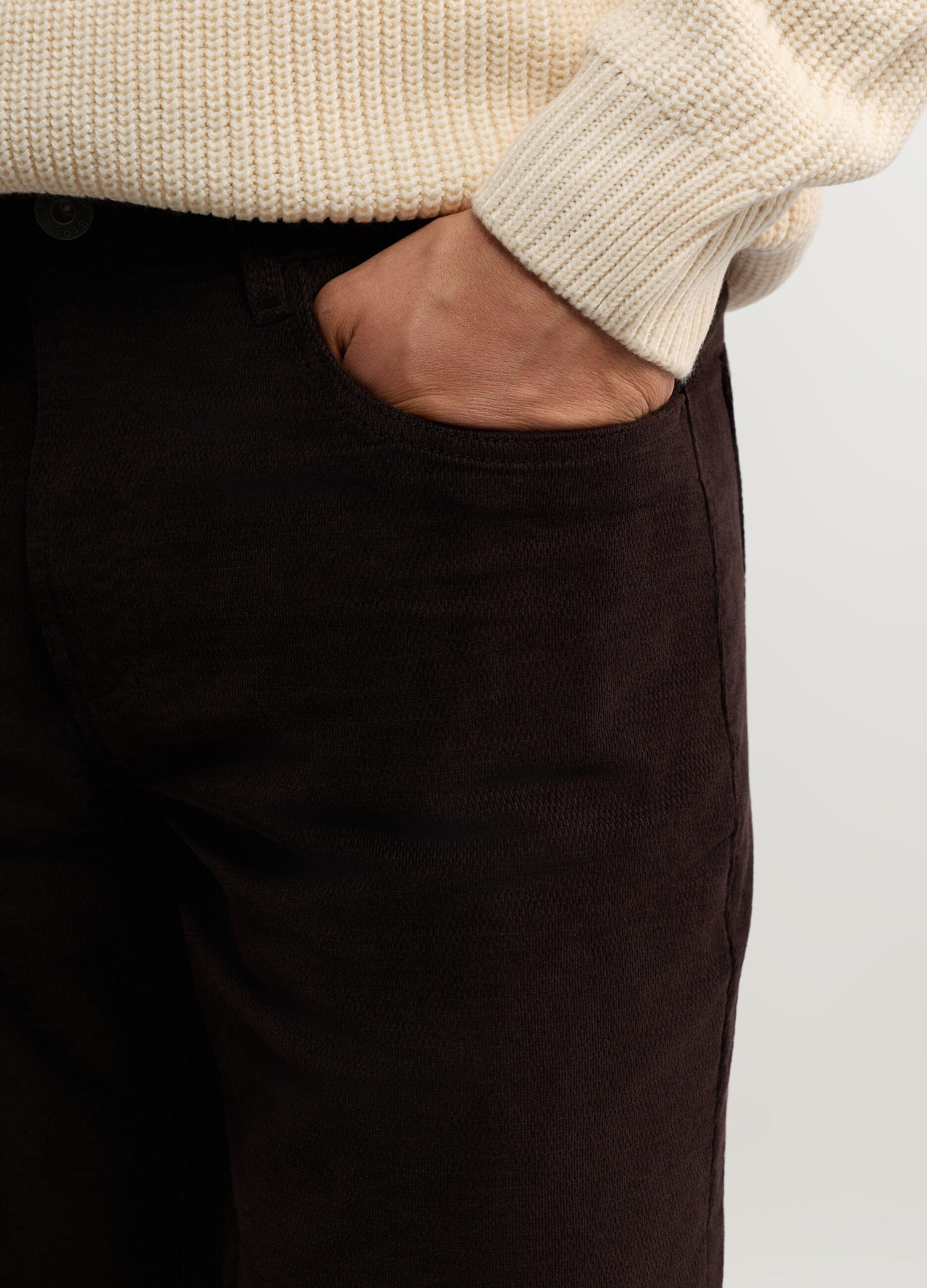 Pantalone cinque tasche in velluto di cotone stretch uomo_3