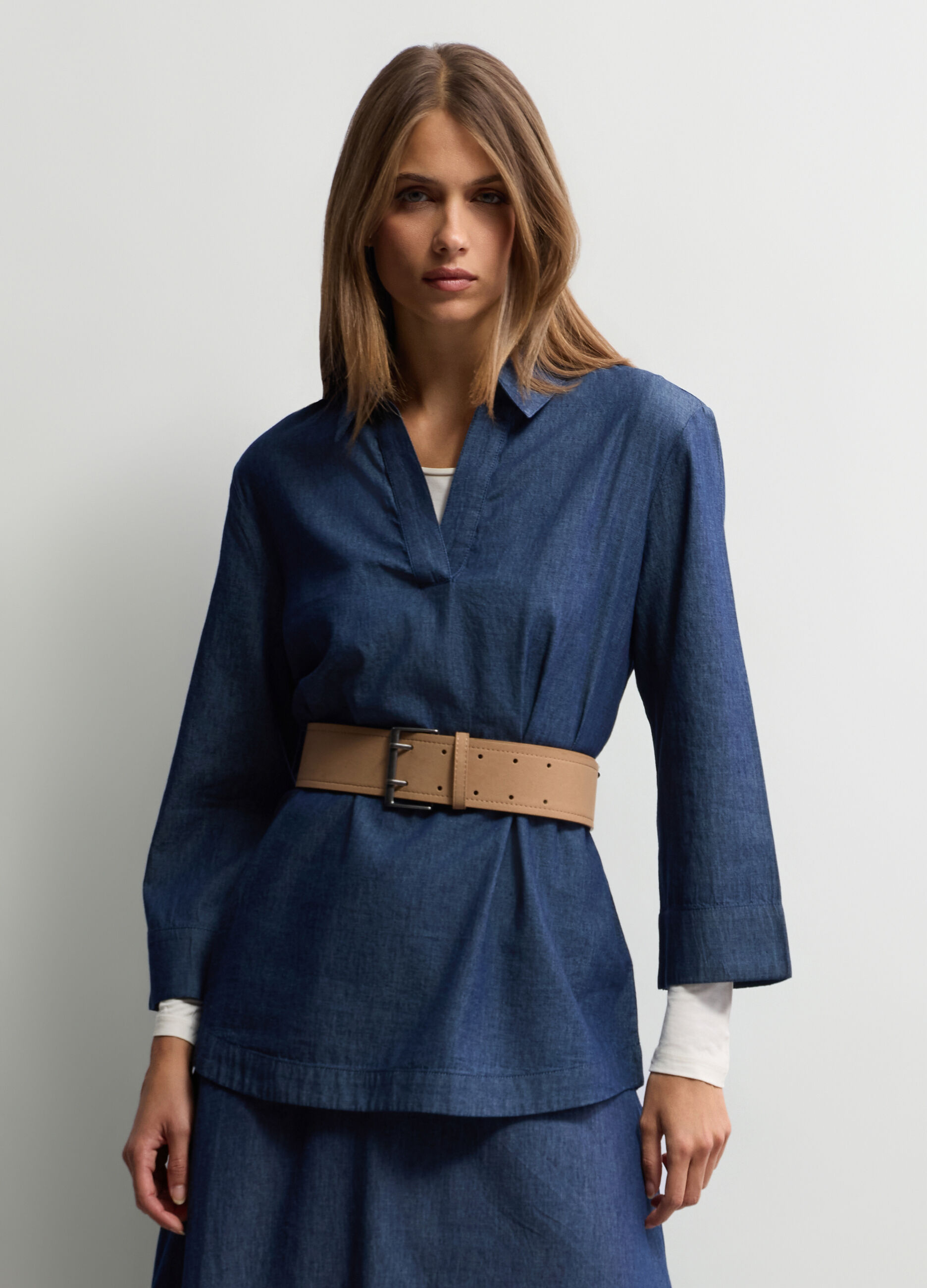 Blusa Fit over con scollo a V donna_0