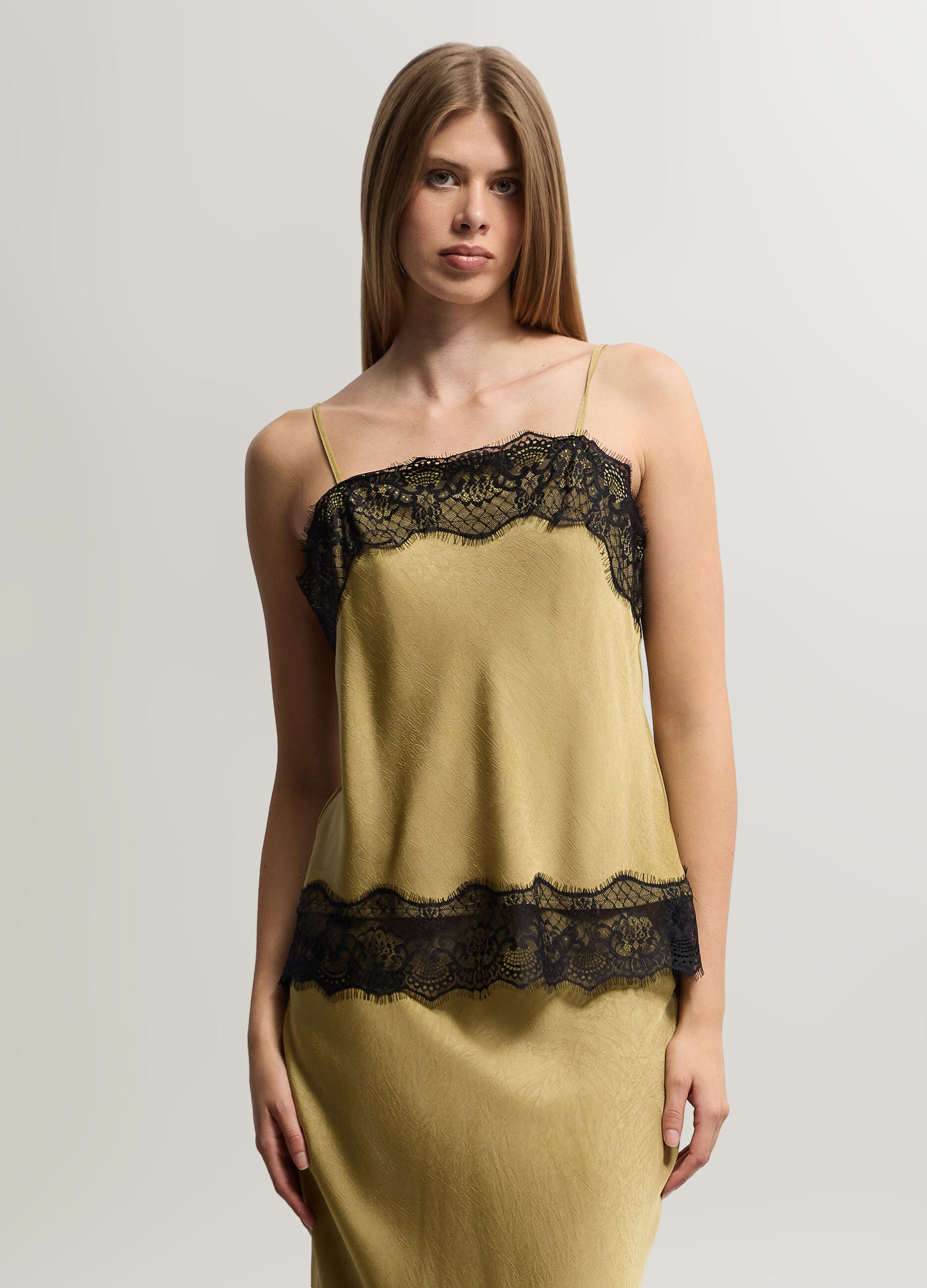 Top con scollo dritto donna_0