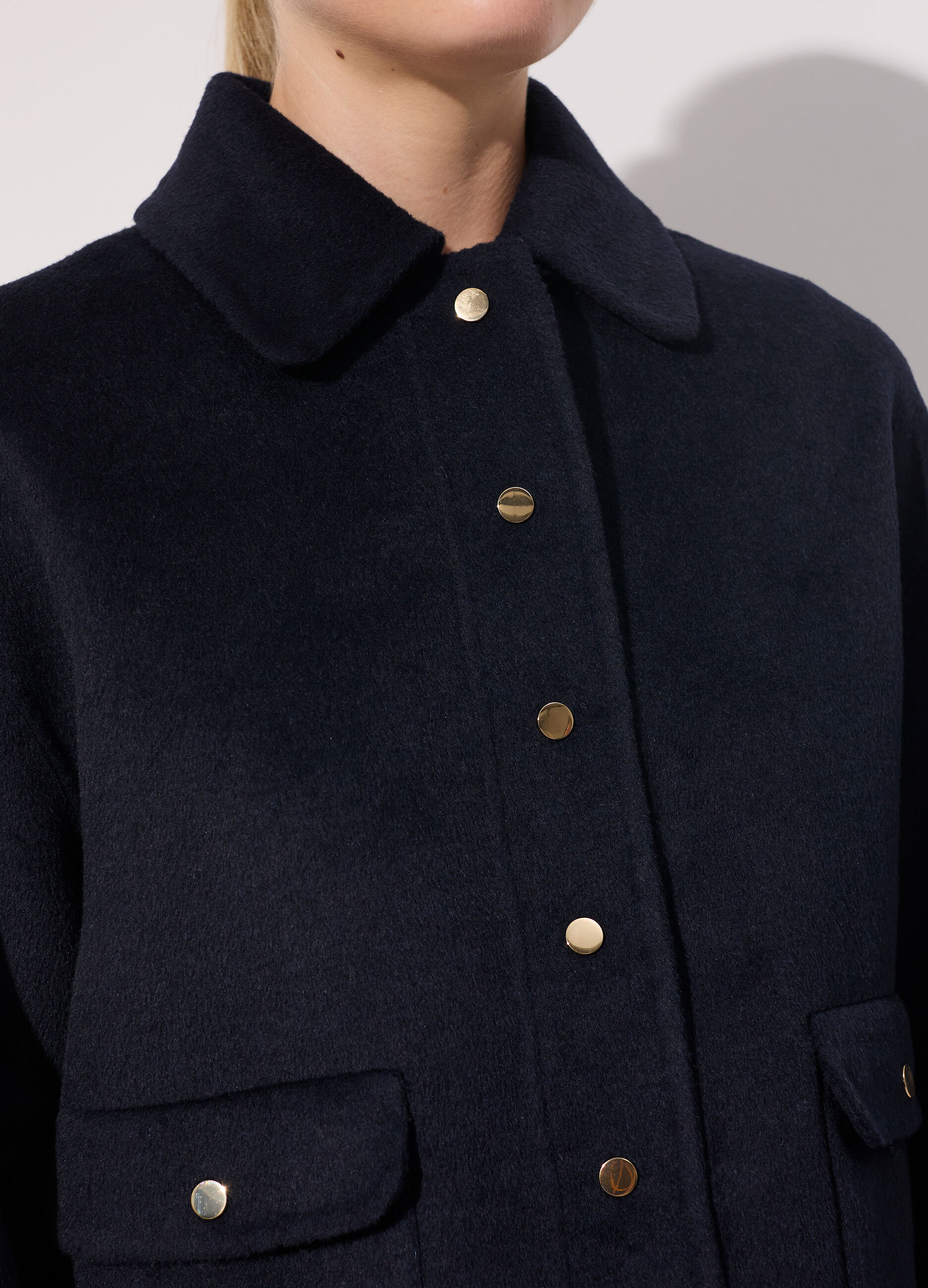 Cappotto corto shacket in misto lana donna_3
