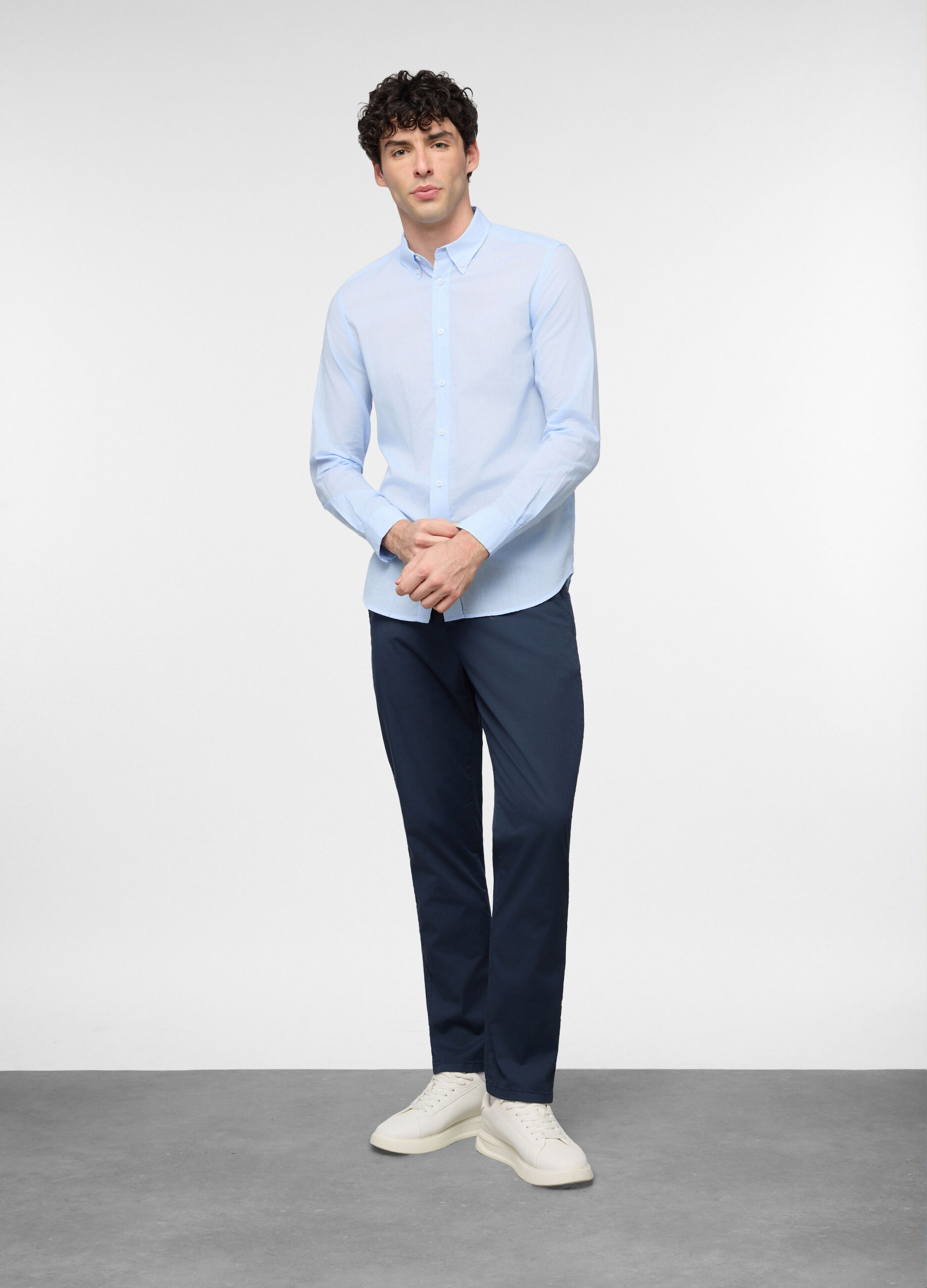 Pantalone chino slim fit in twill di cotone stretch uomo_0