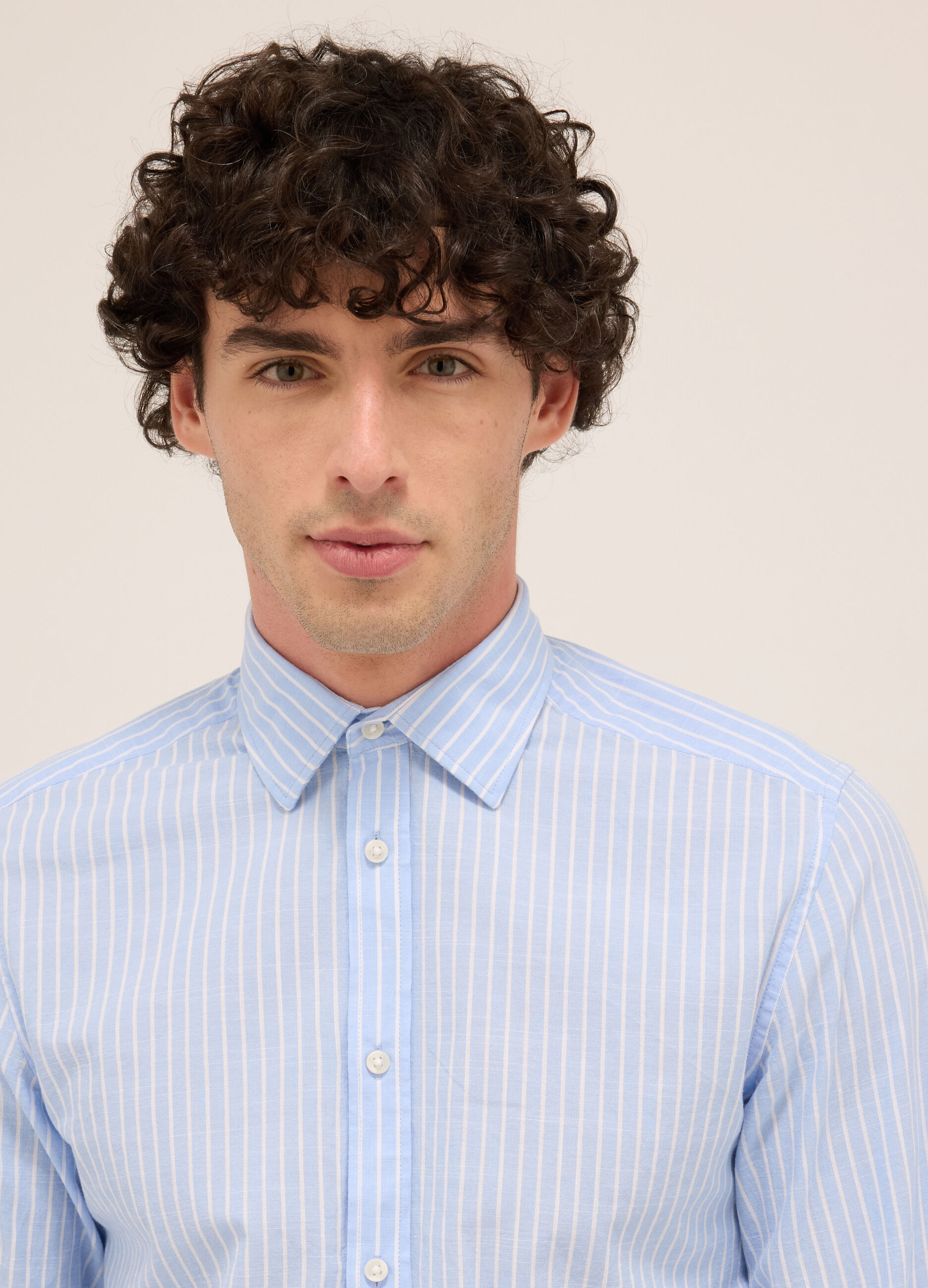 Camicia regular fit in puro cotone a righe larghe uomo_2