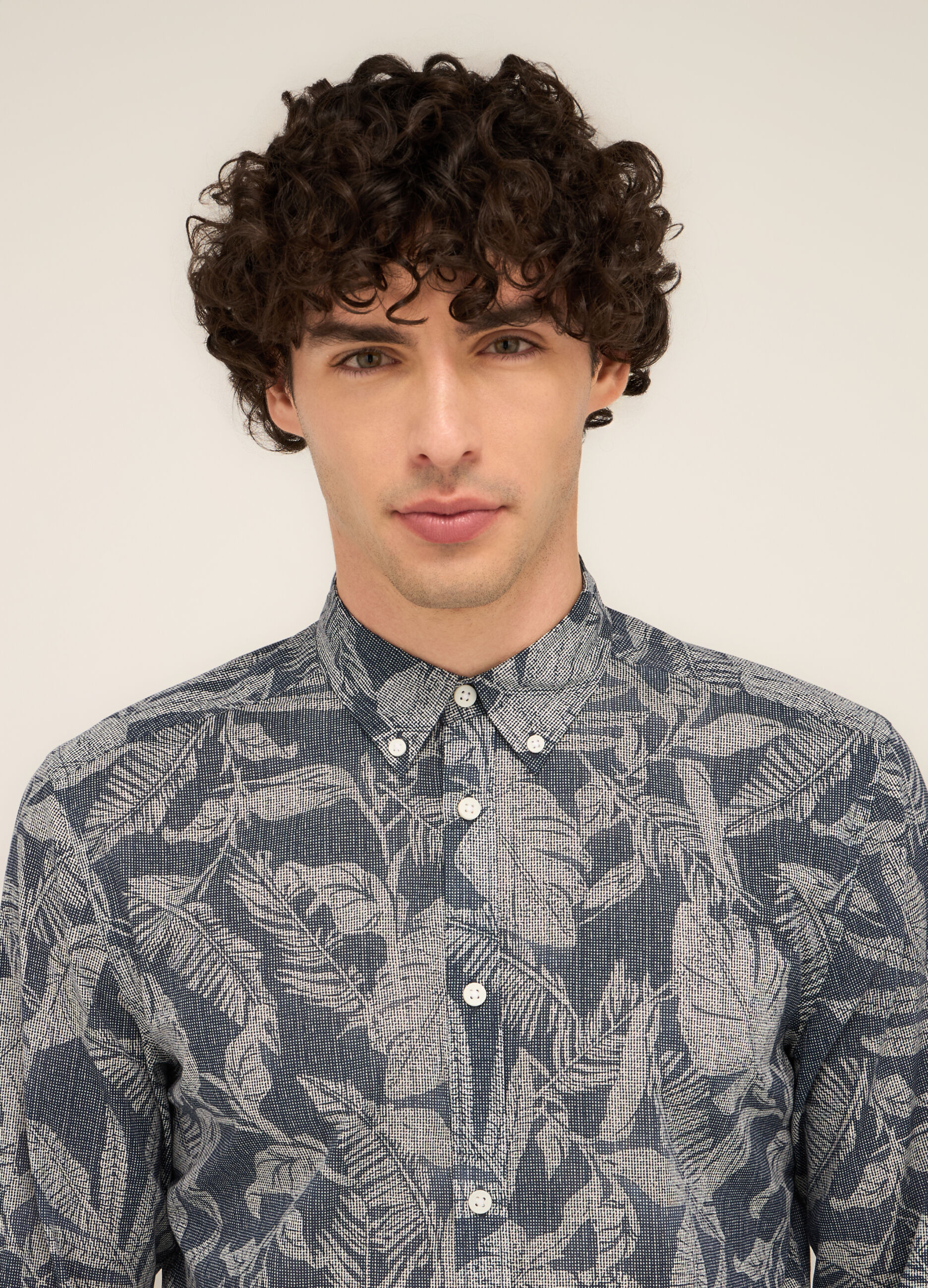 Camicia regular fit in cotone a fantasia uomo_2