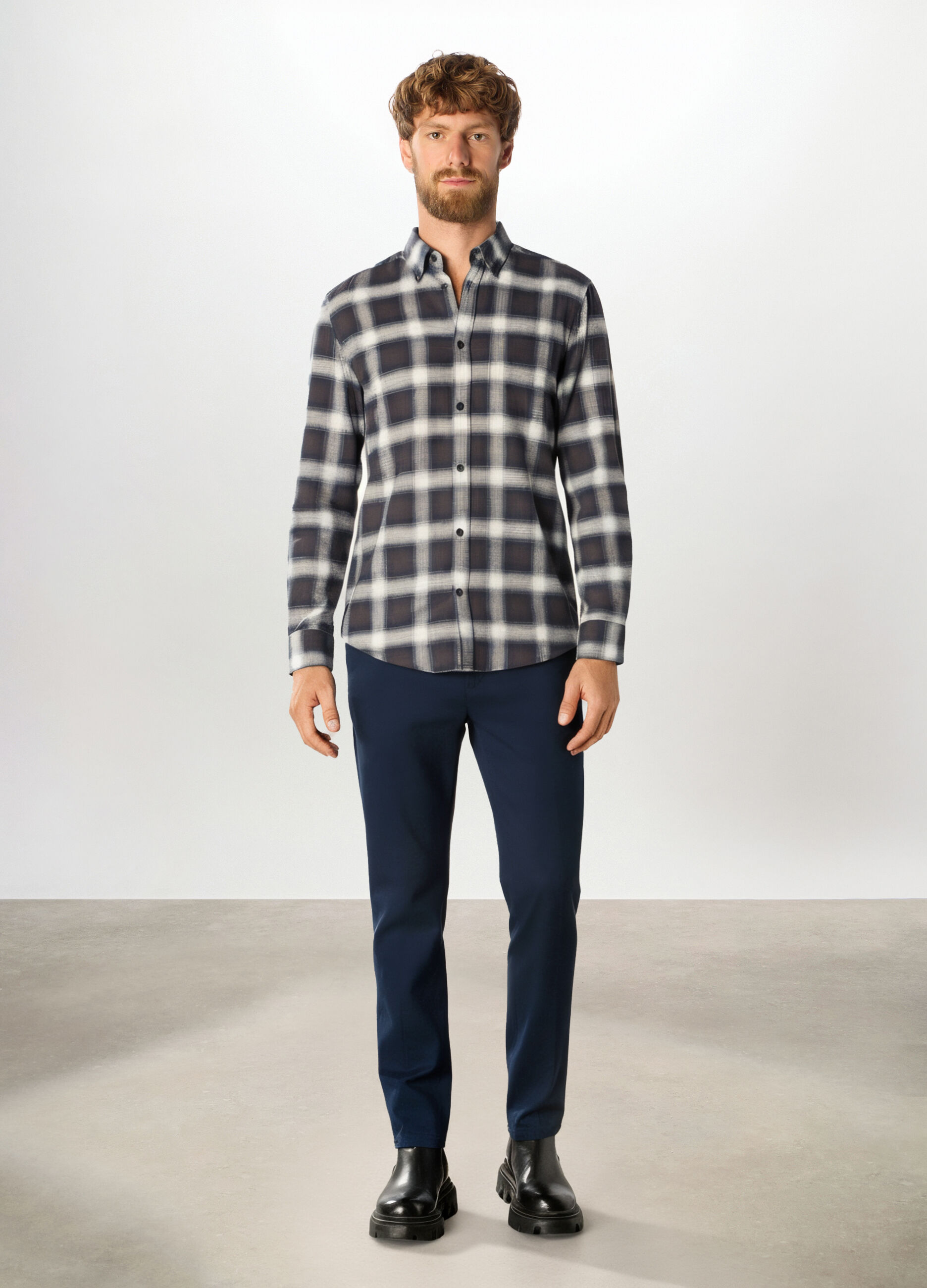 Pantaloni chino in cotone stretch uomo_0