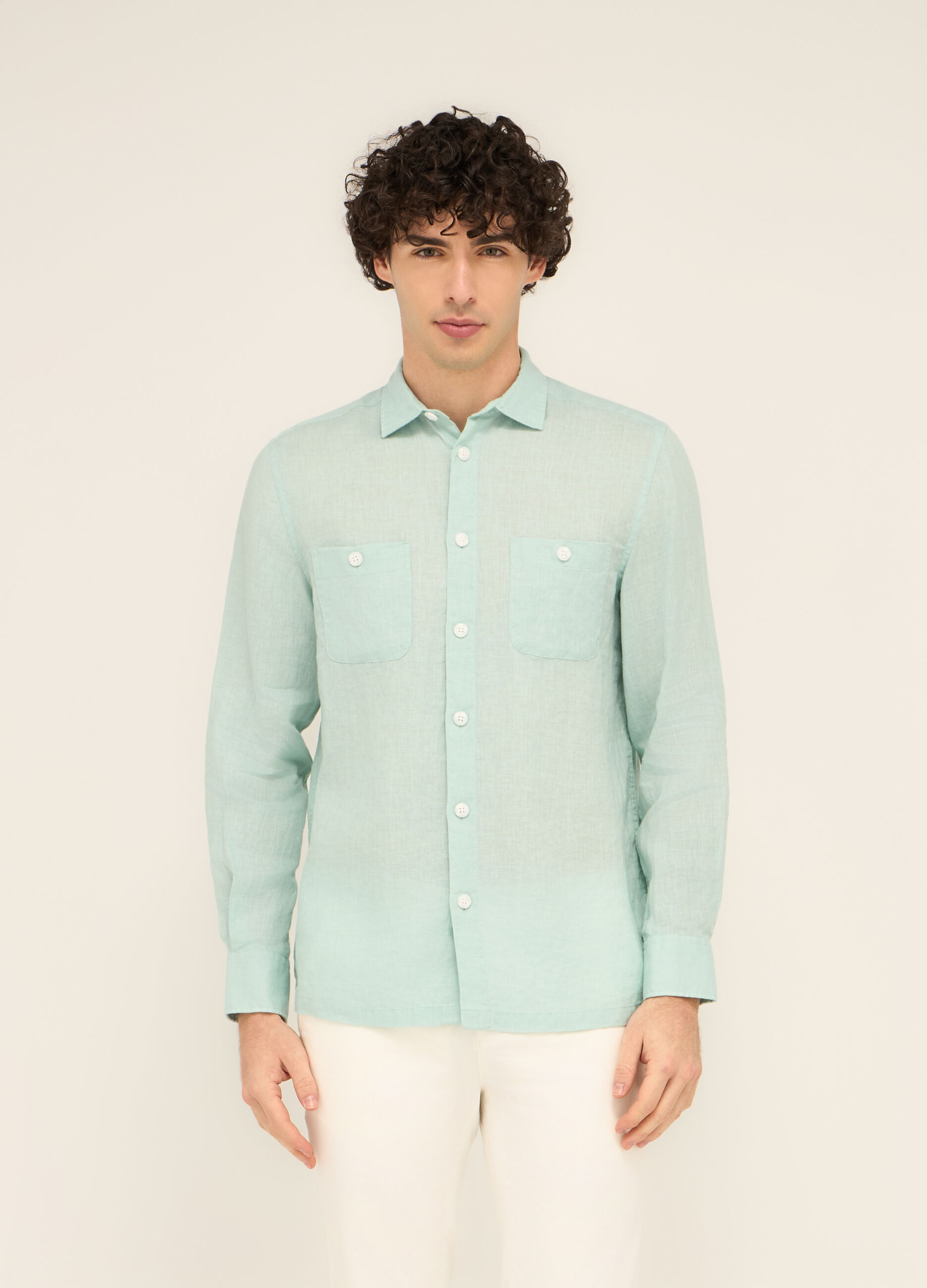 Camicia con taschini in puro lino uomo_0