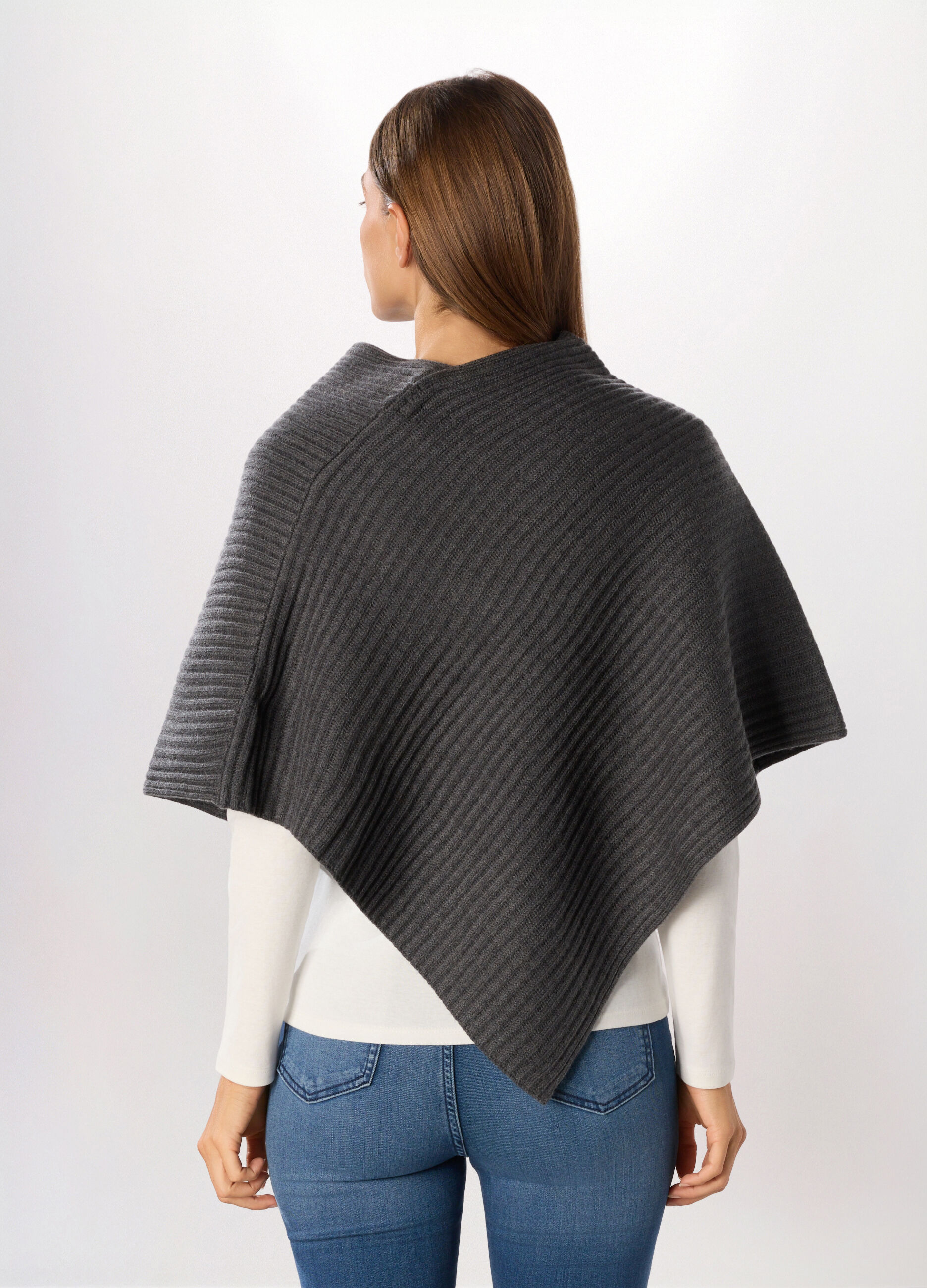 Poncho tricot con lavorazione jacquard donna_1