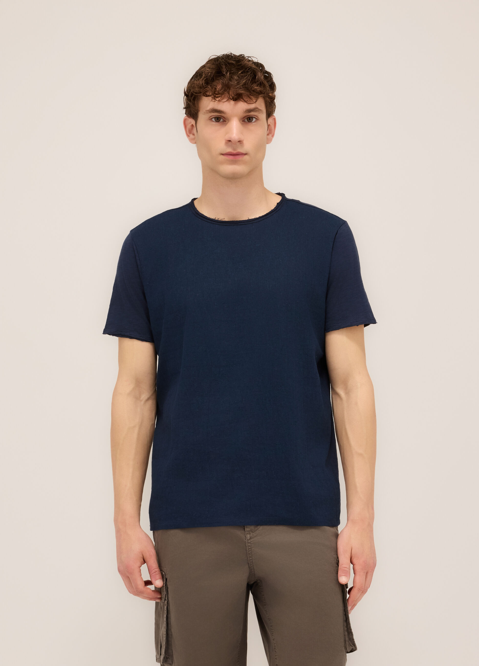 T-shirt girocollo in cotone e lino uomo