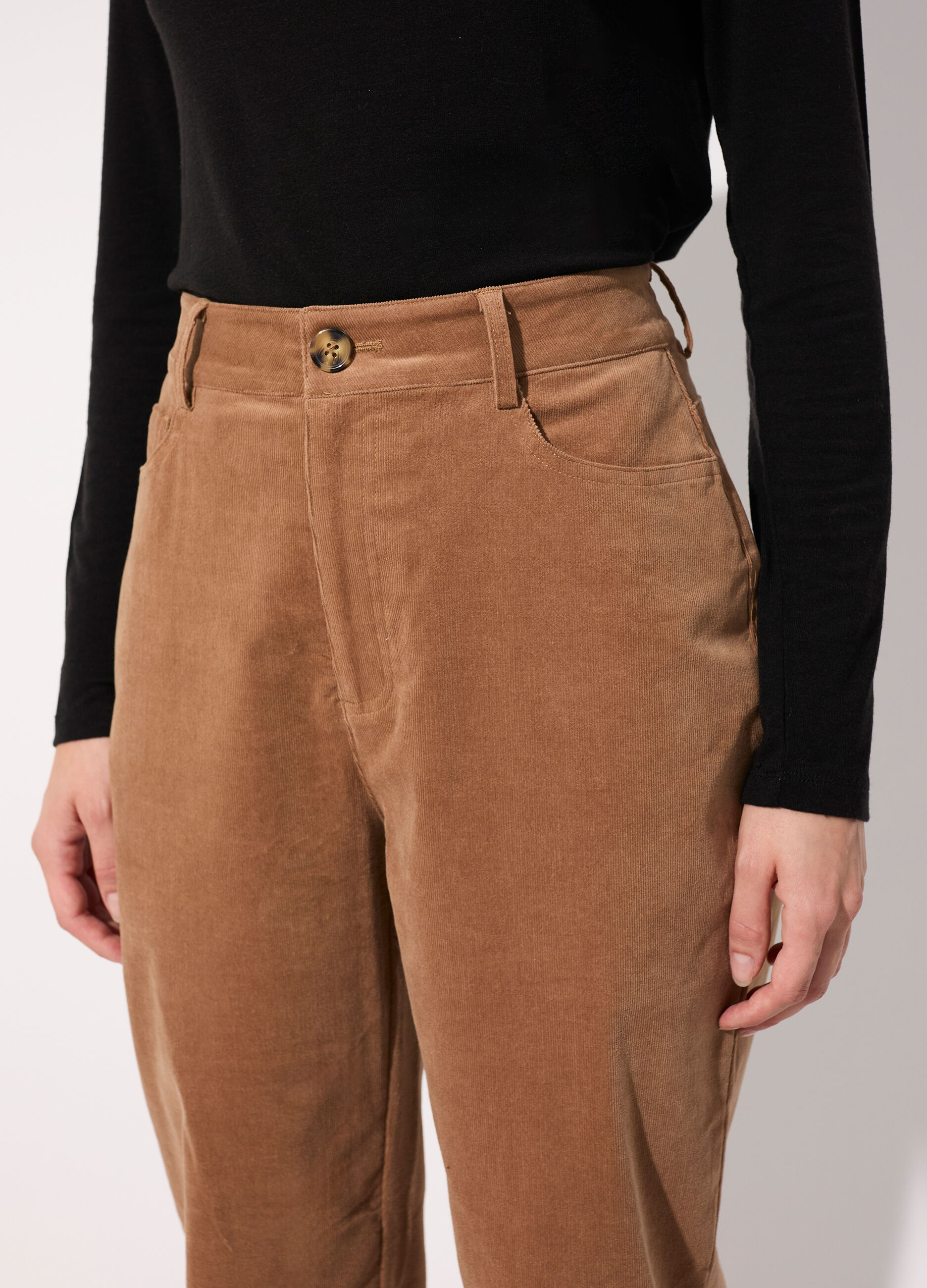 Pantalone dritto in costina di velluto stretch donna_3