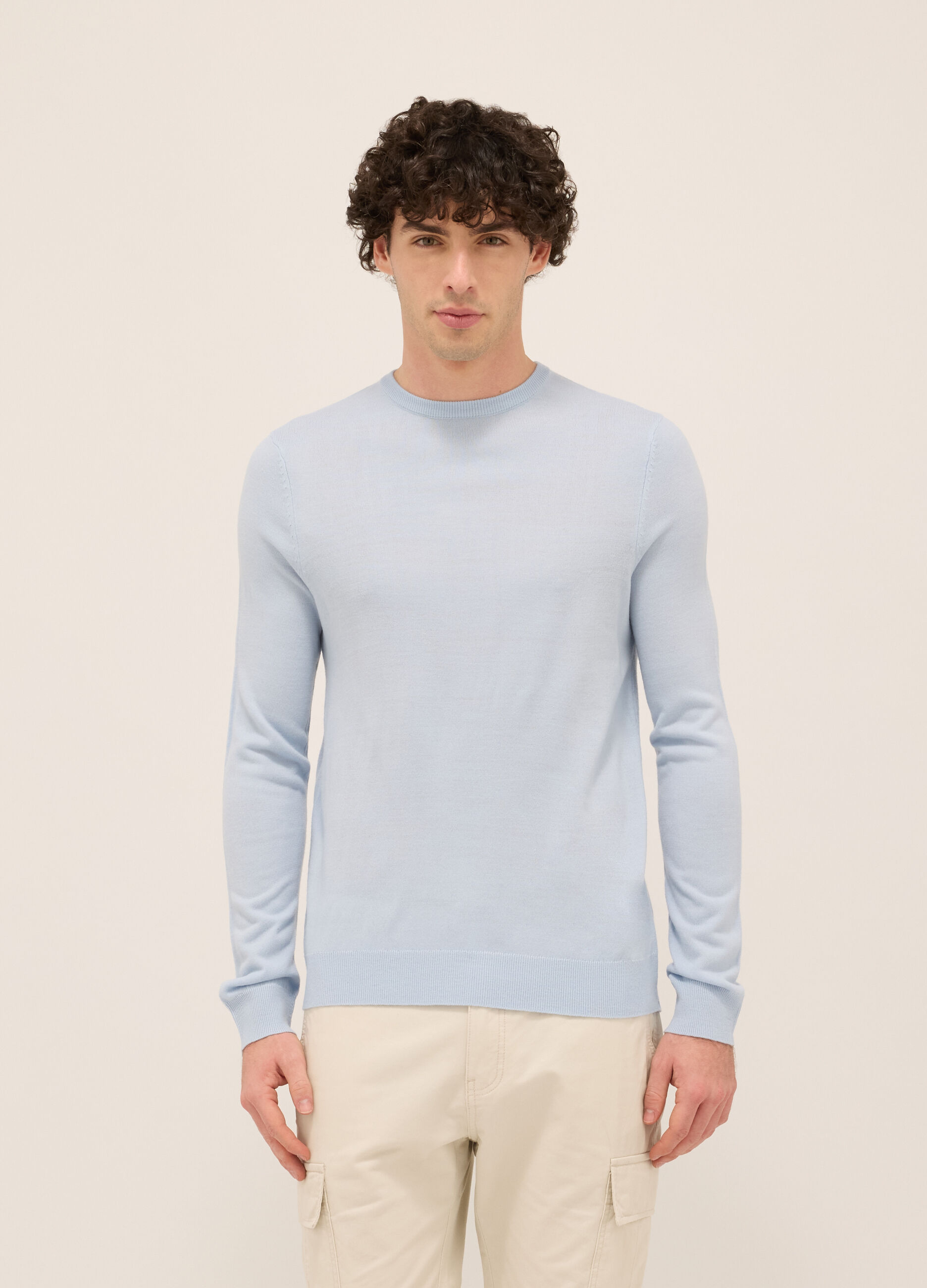 Maglione girocollo in maglia rasata uomo_0