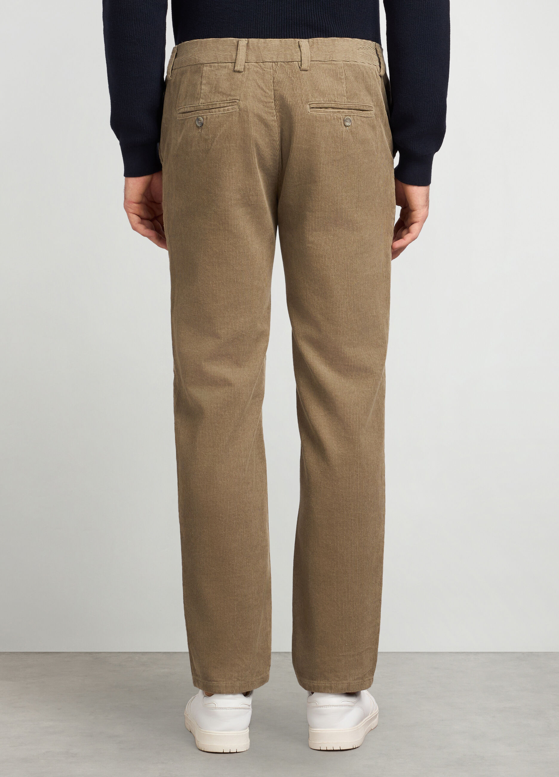 Pantaloni chino regular fit in velluto a coste uomo