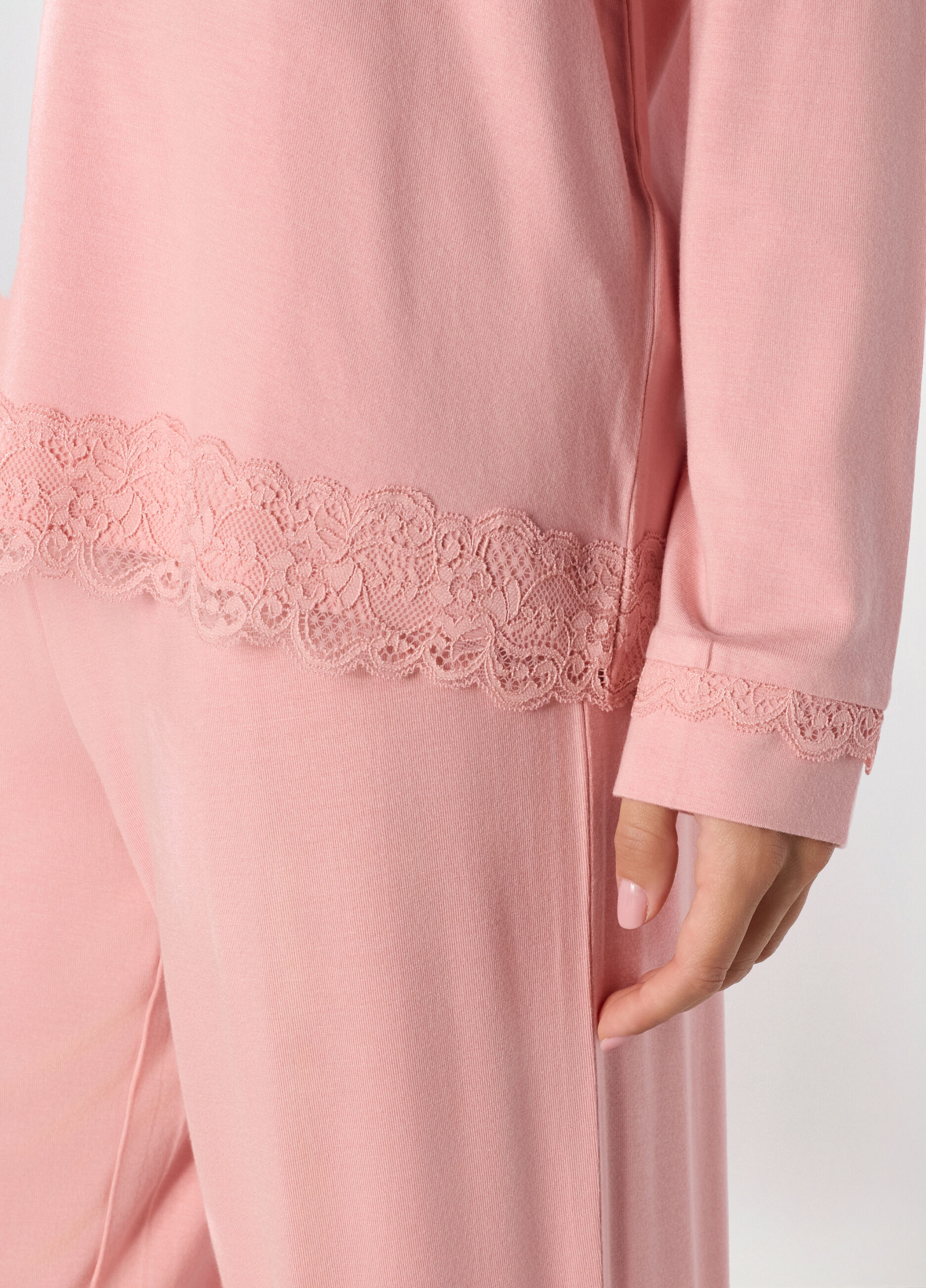 Set pigiama lungo con pizzo donna_2