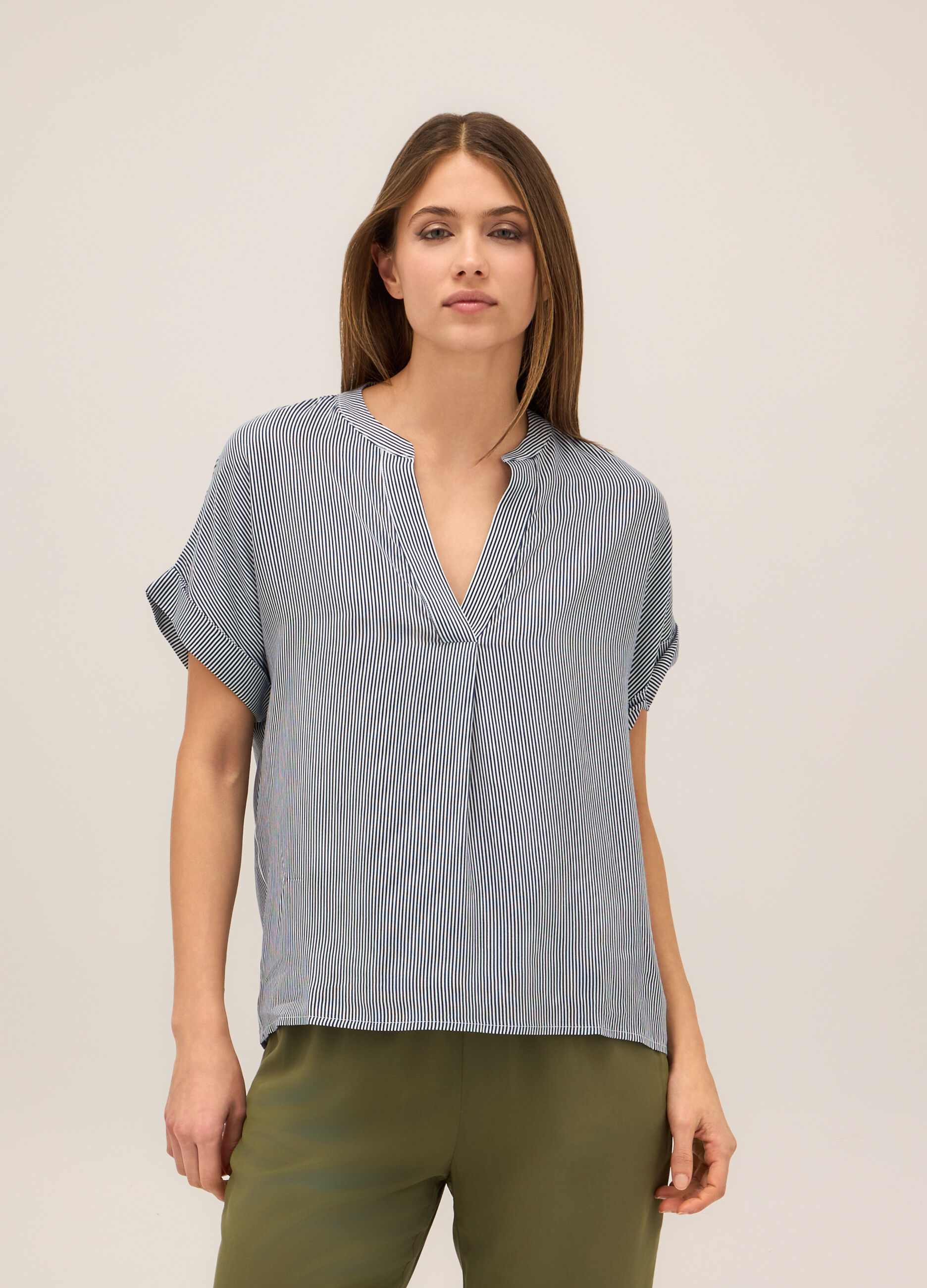 Blusa in pura viscosa a righe donna_0