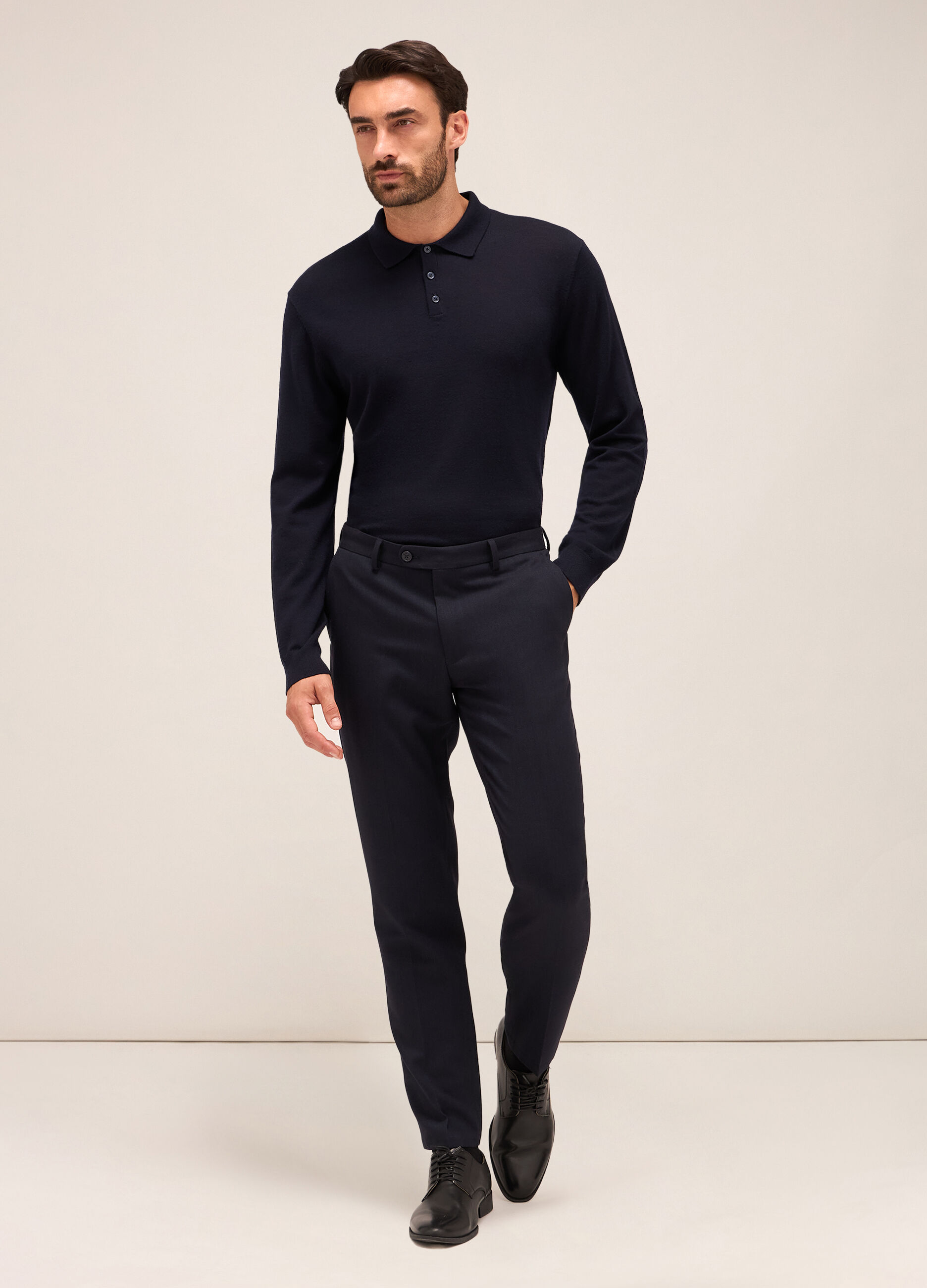 Pantalone slim fit in tessuto stretch uomo_0