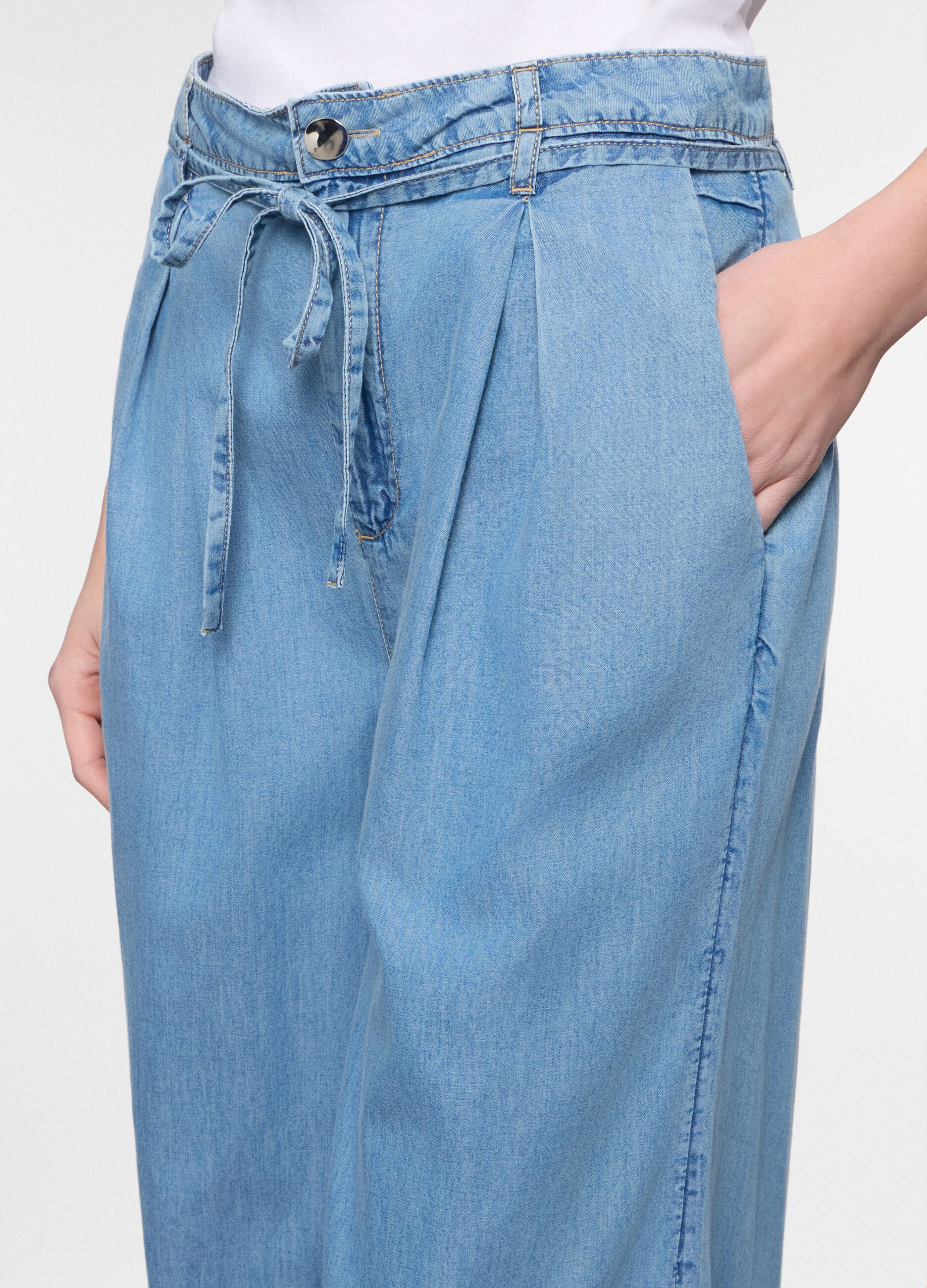 Pantaloni wide leg in denim di puro cotone donna_2