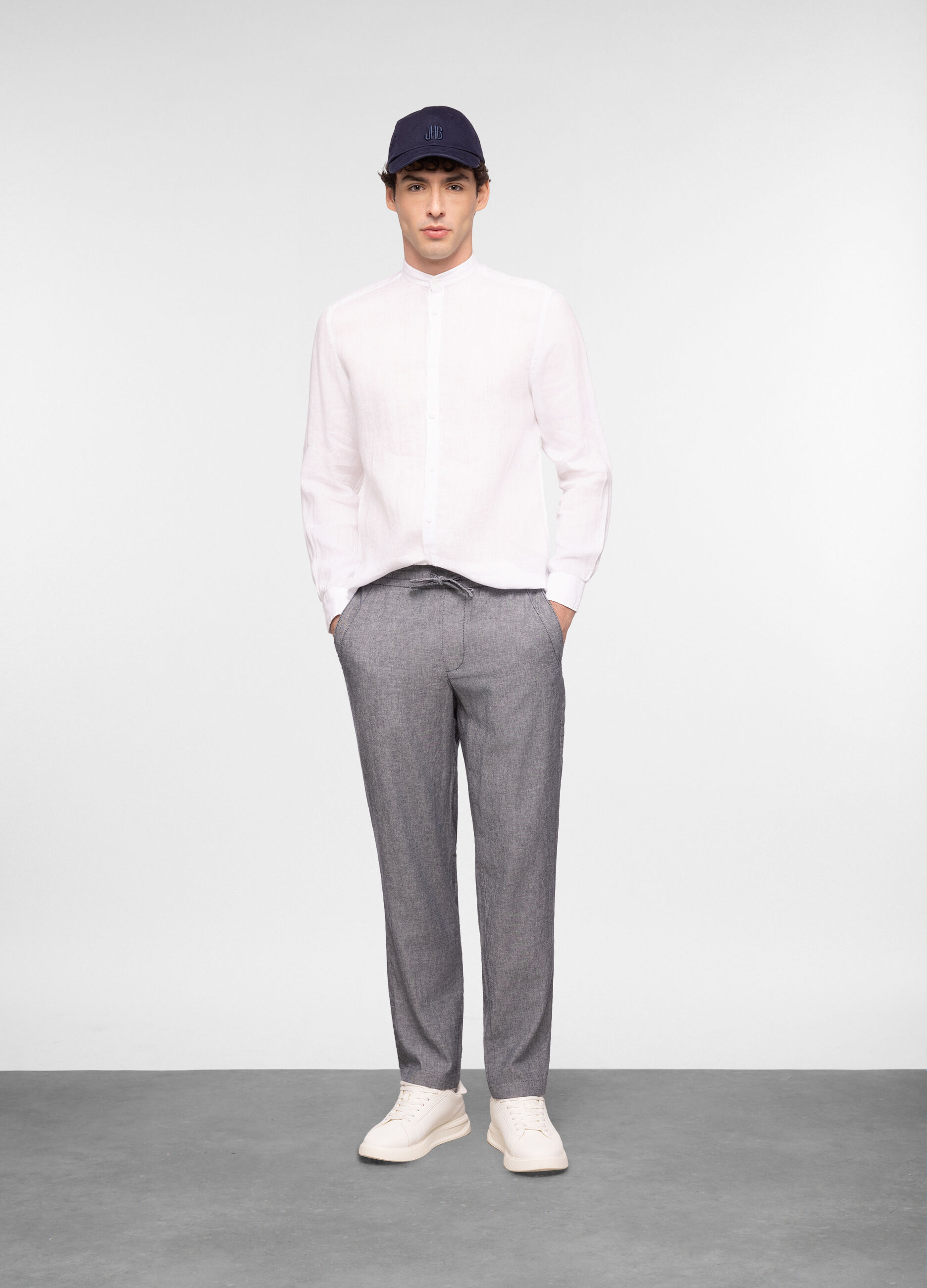 Pantalone chino relaxed fit in cotone e lino uomo_0
