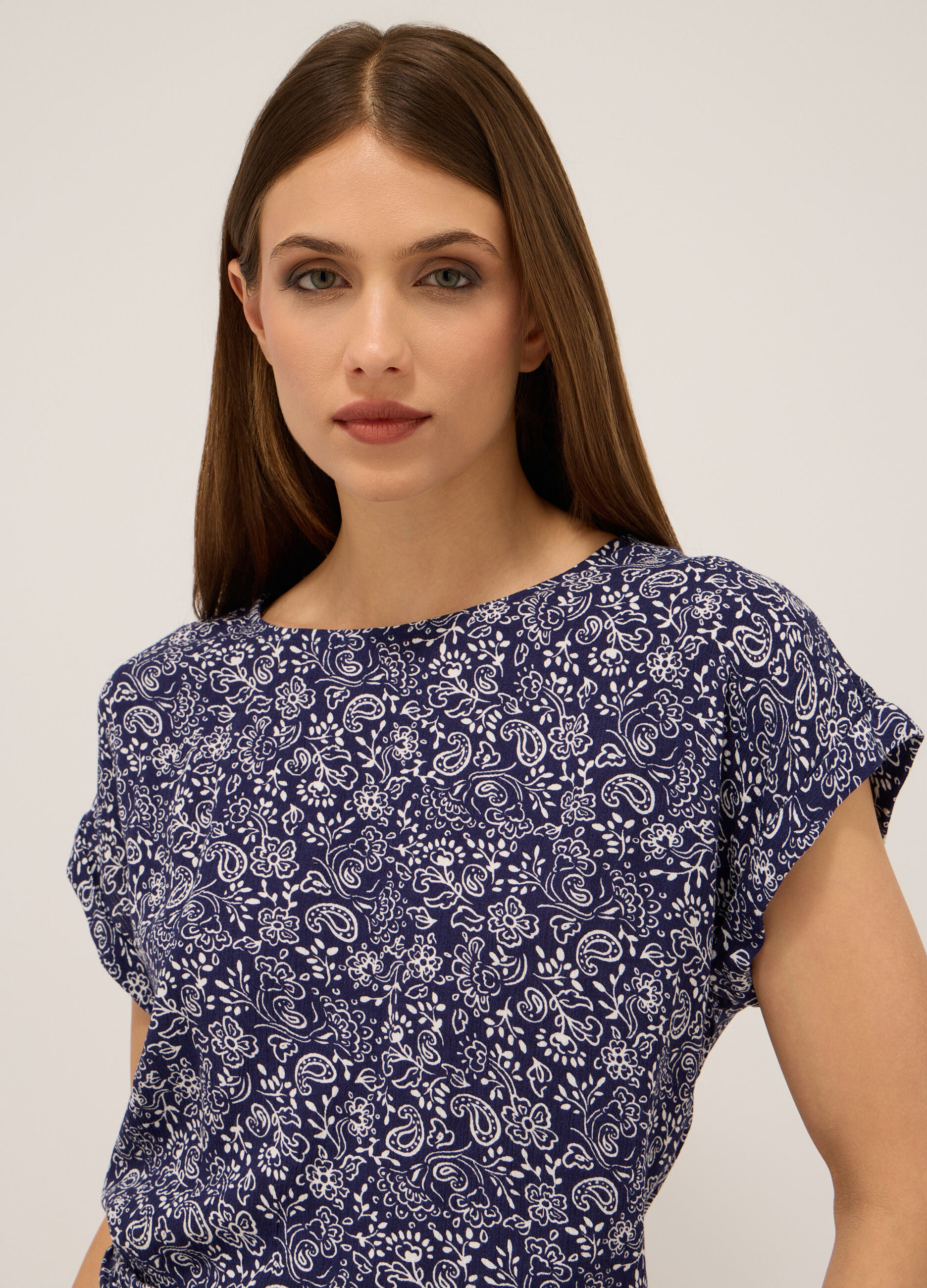 Blusa in pura viscosa con stampa donna_2