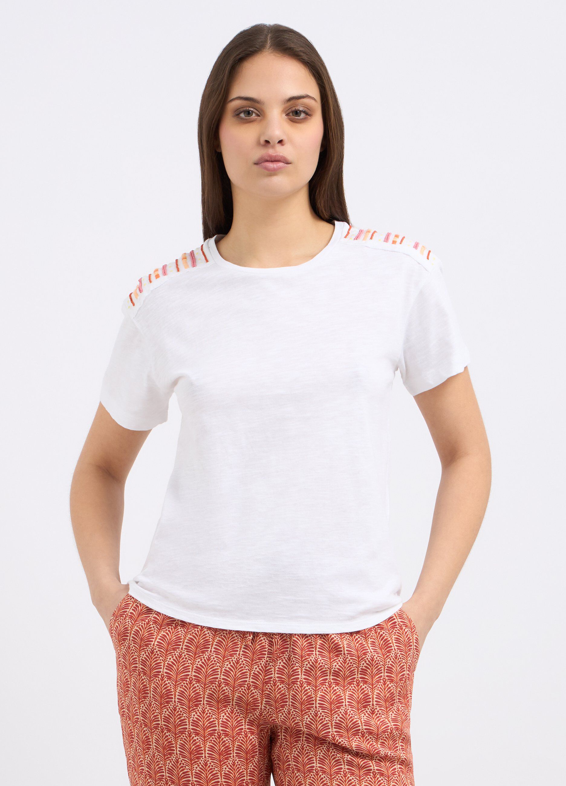 T-shirt in puro cotone con ricamo donna