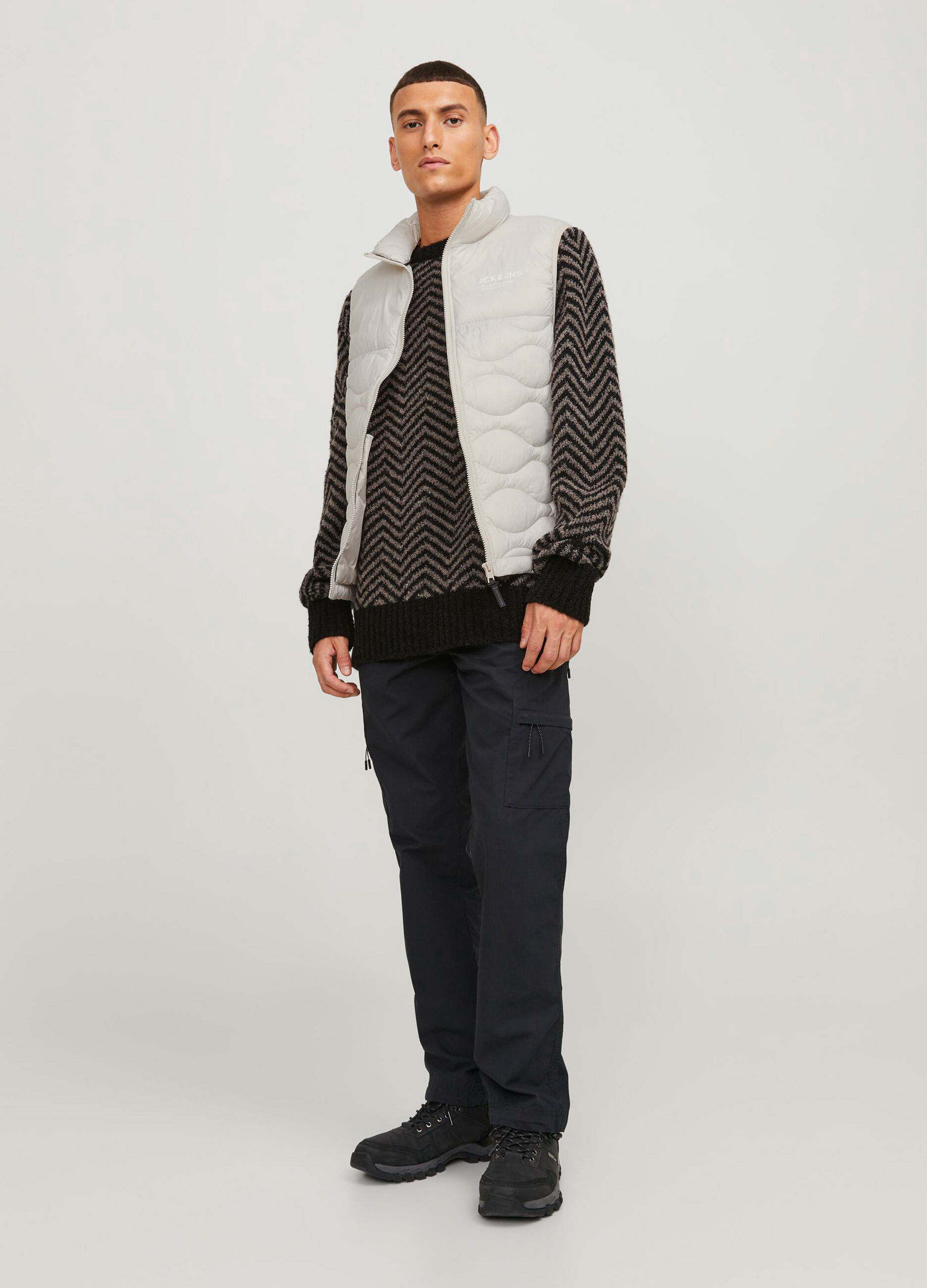Gilet imbottito in tessuto tecnico uomo_0