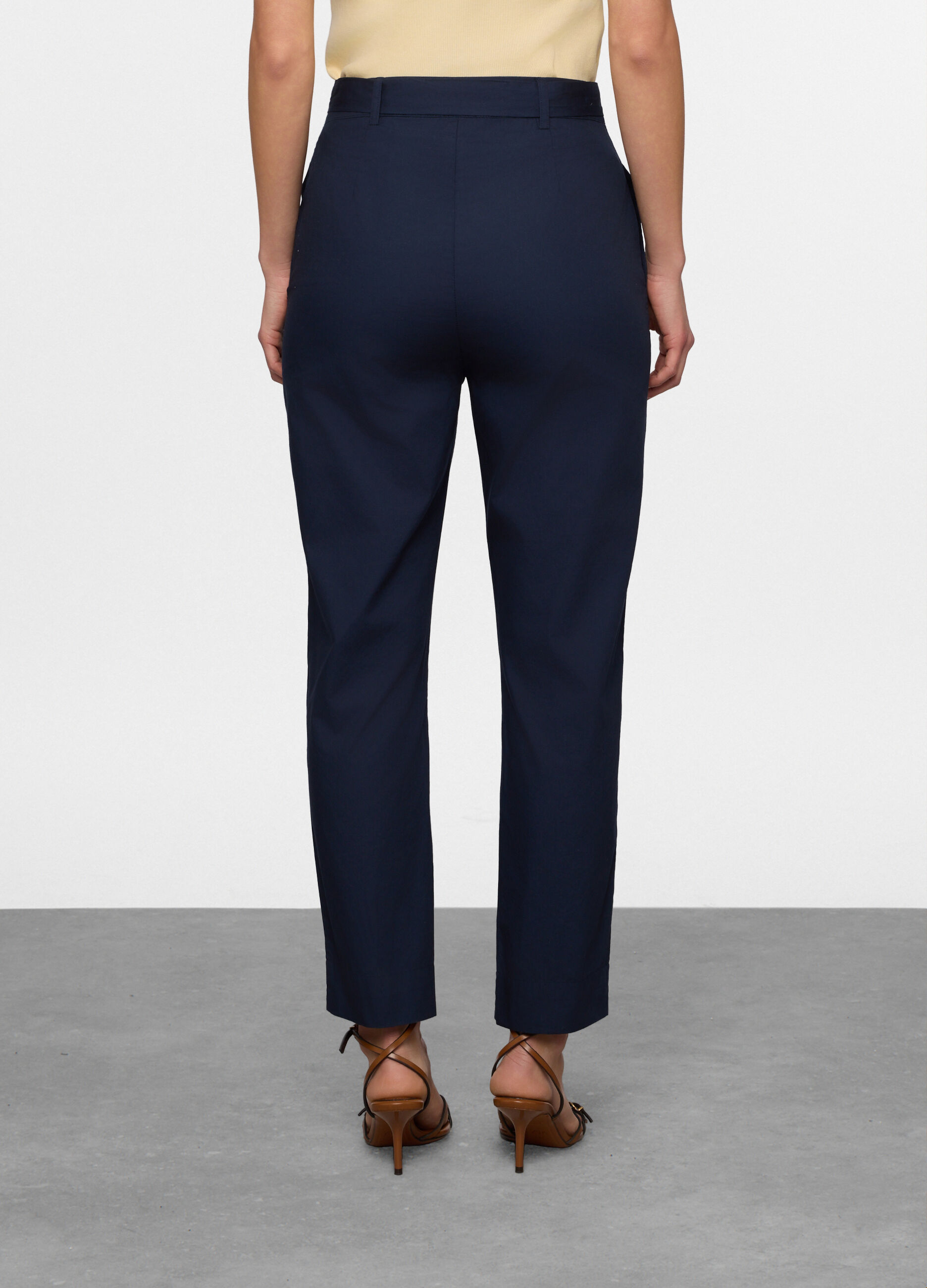Pantaloni regular fit in popeline di puro cotone donna_1