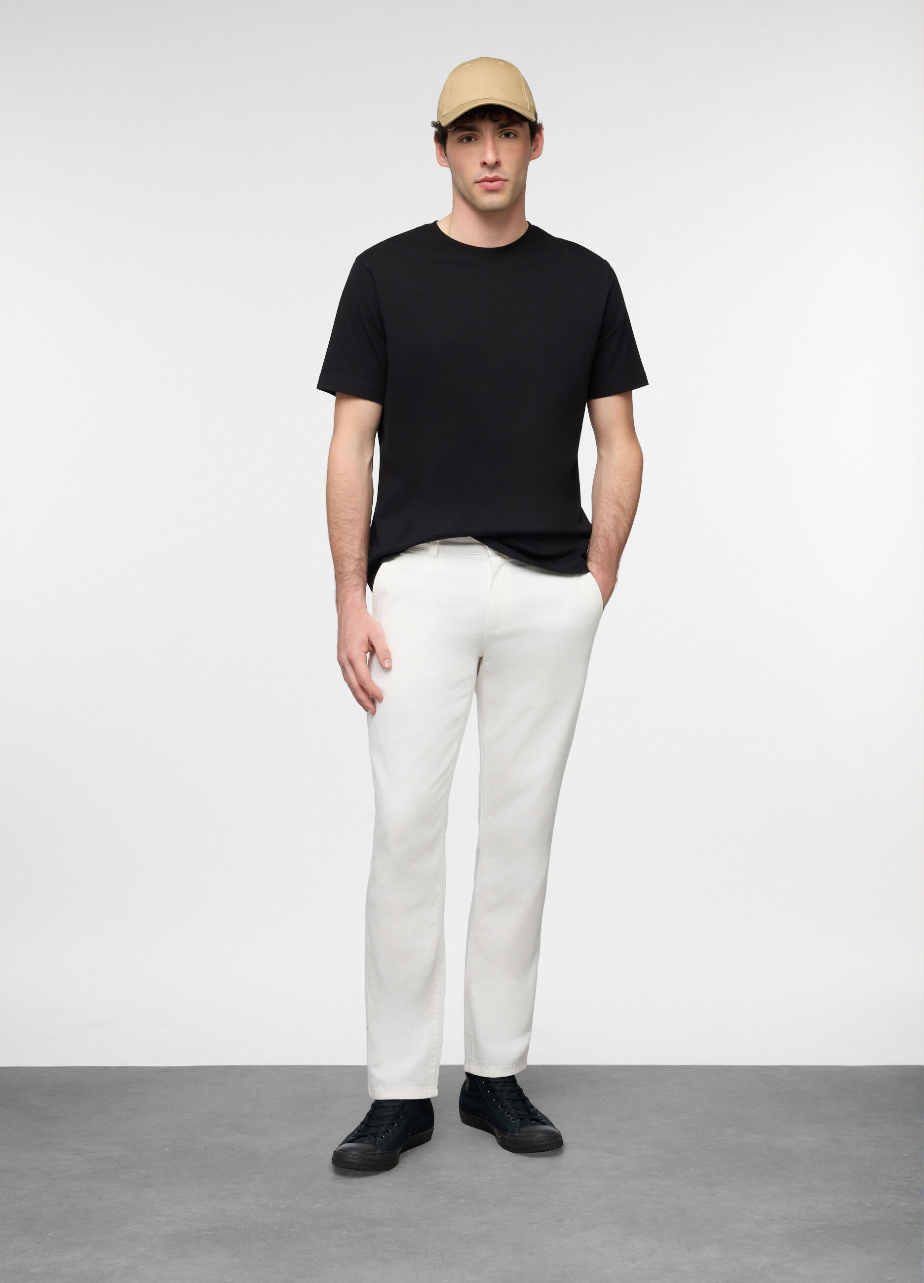 Pantalone chino slim fit in denim di misto cotone uomo_0