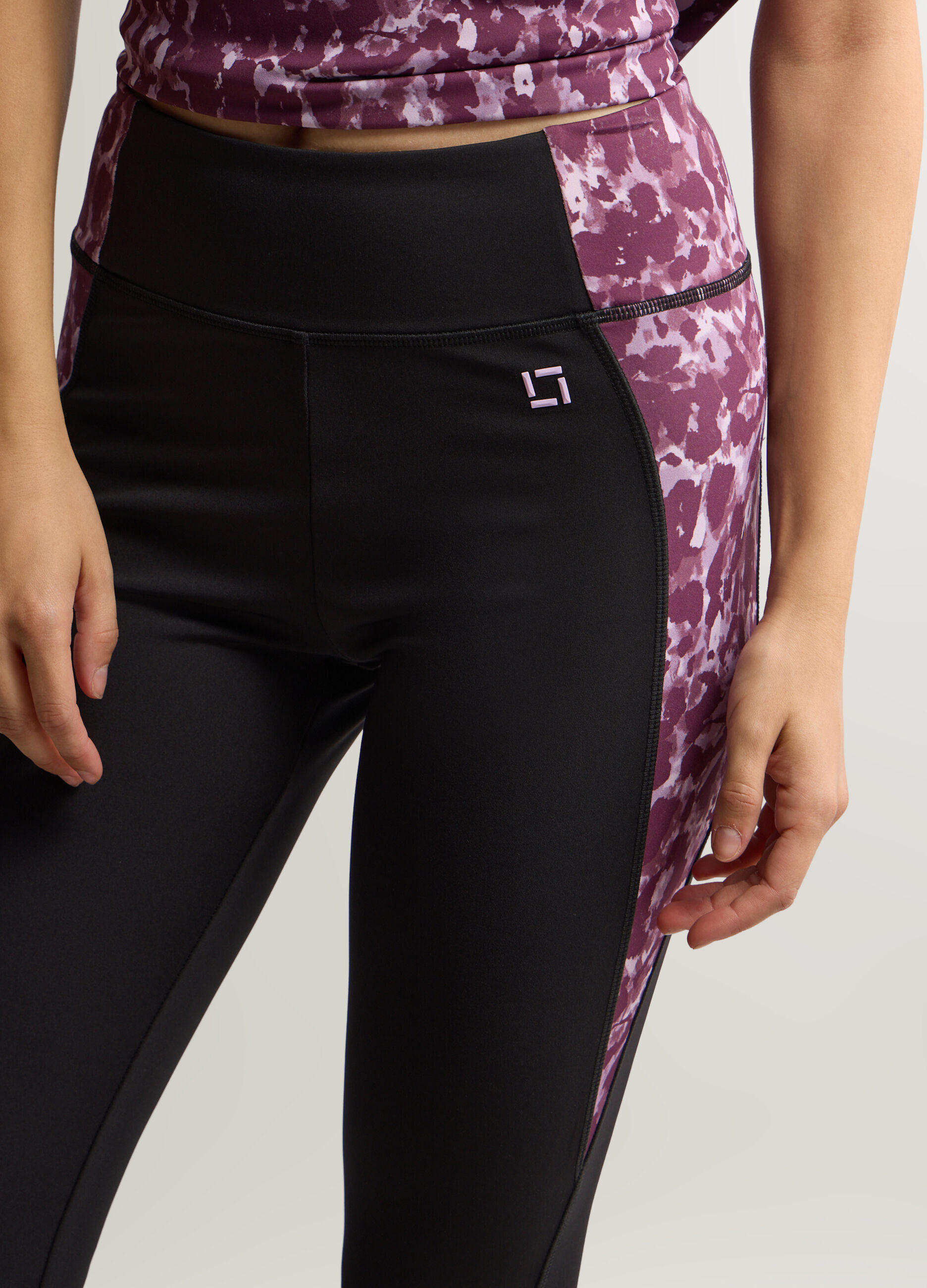 Leggings Capri in interlock stretch donna_3