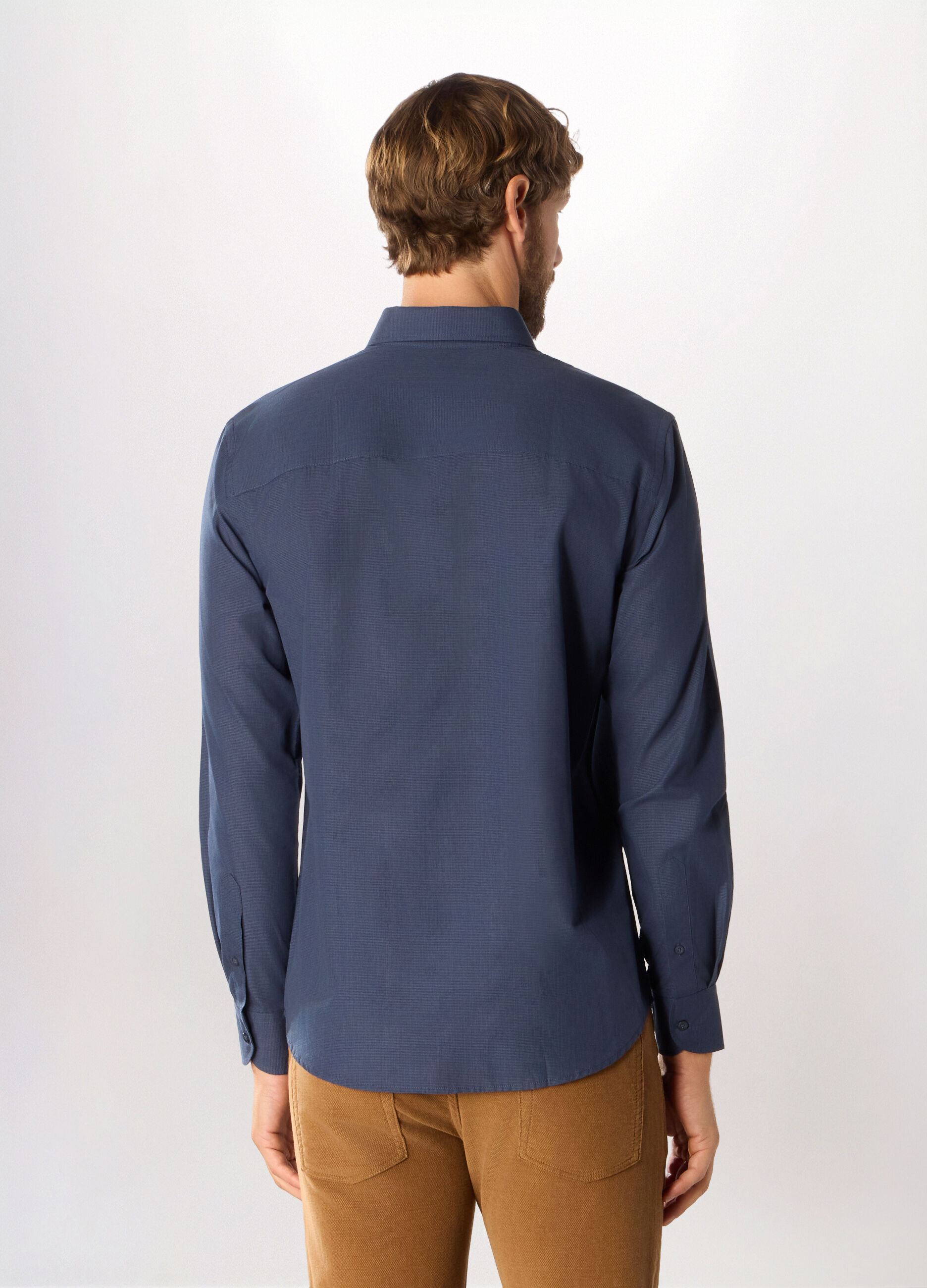 Camicia slim fit con colletto button down uomo_1