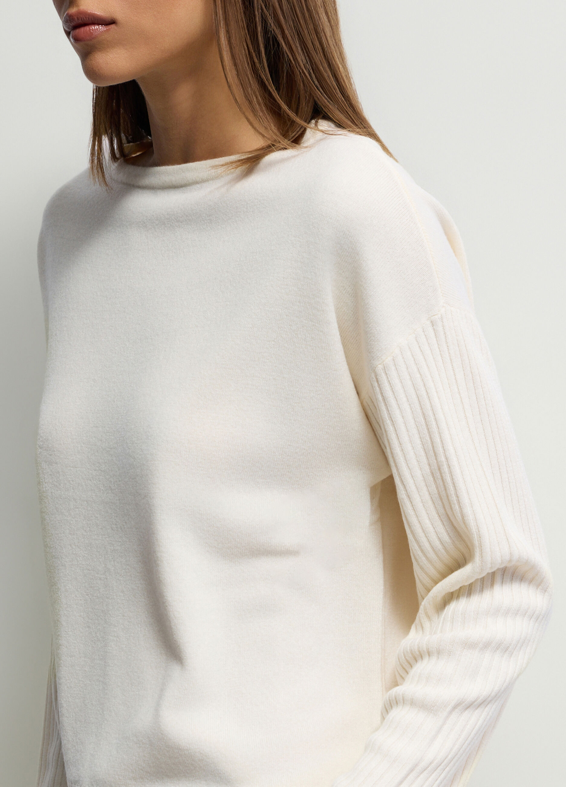 Pullover Fit Over girocollo rasato donna_2
