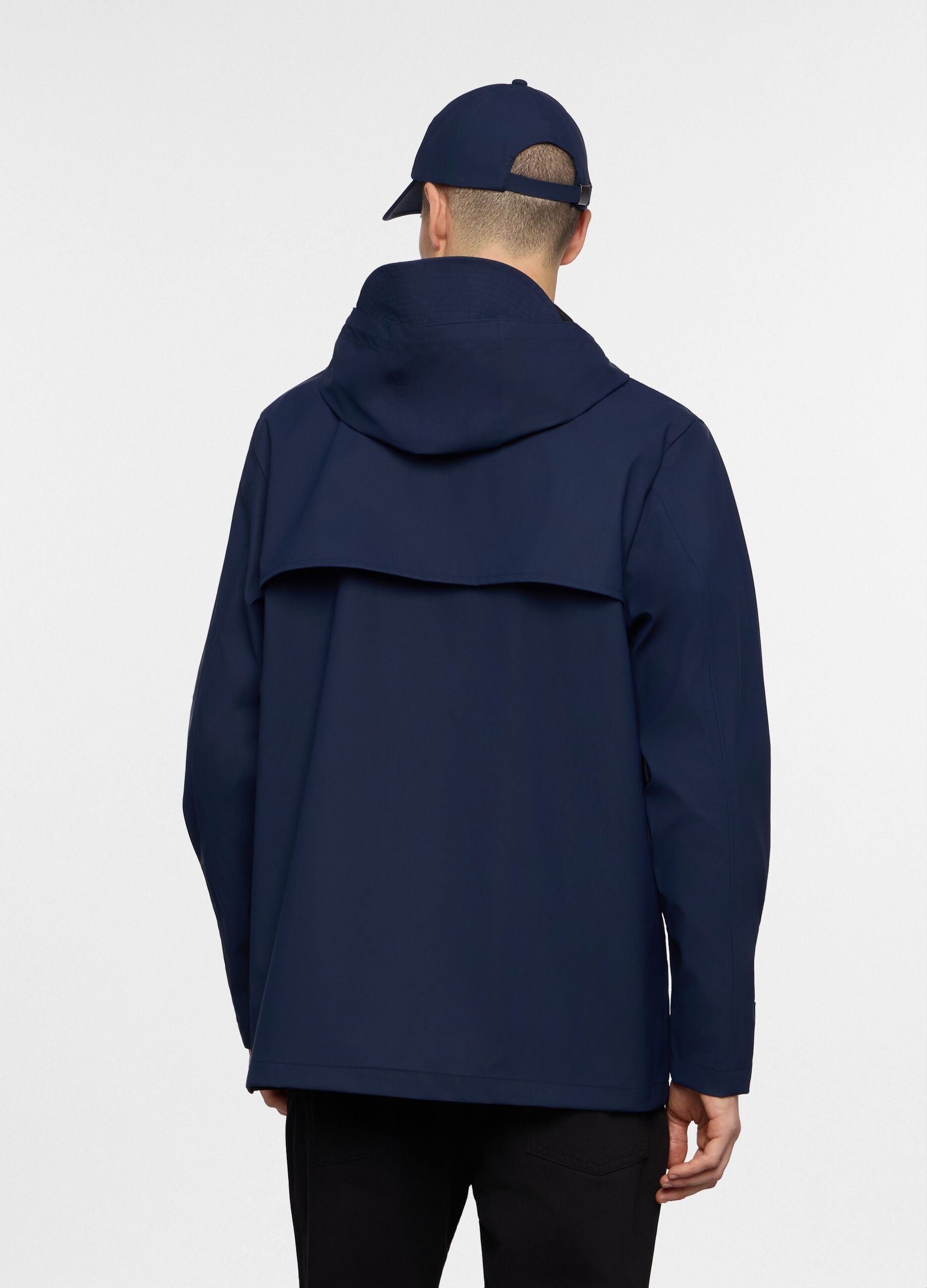Giacca a vento con cappuccio uomo_1