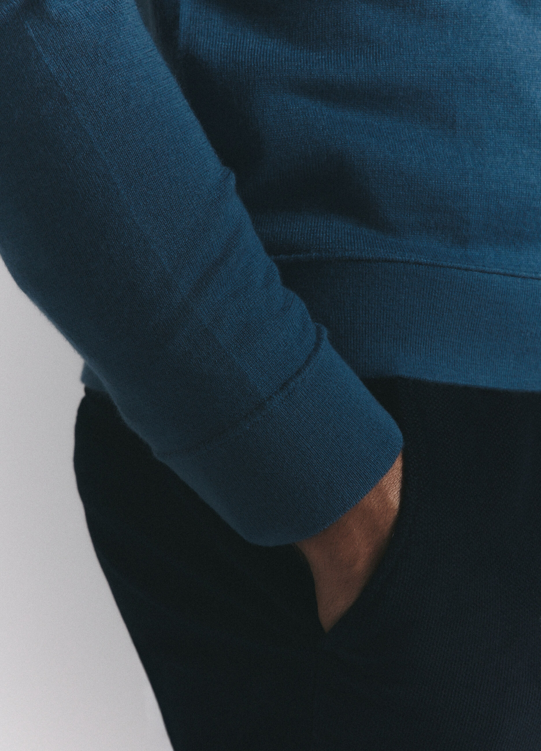 Polo a maniche lunghe in lana merino uomo_4