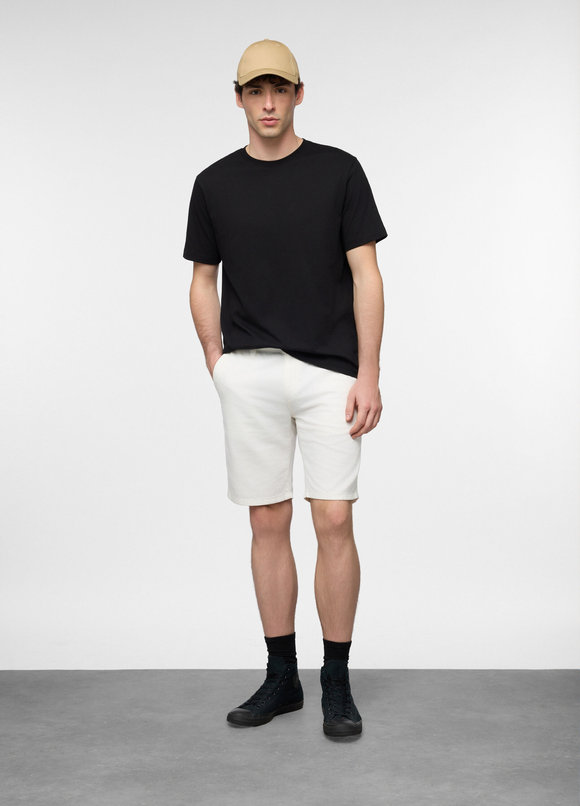 Jeans bermuda in cotone e lyocell uomo_0