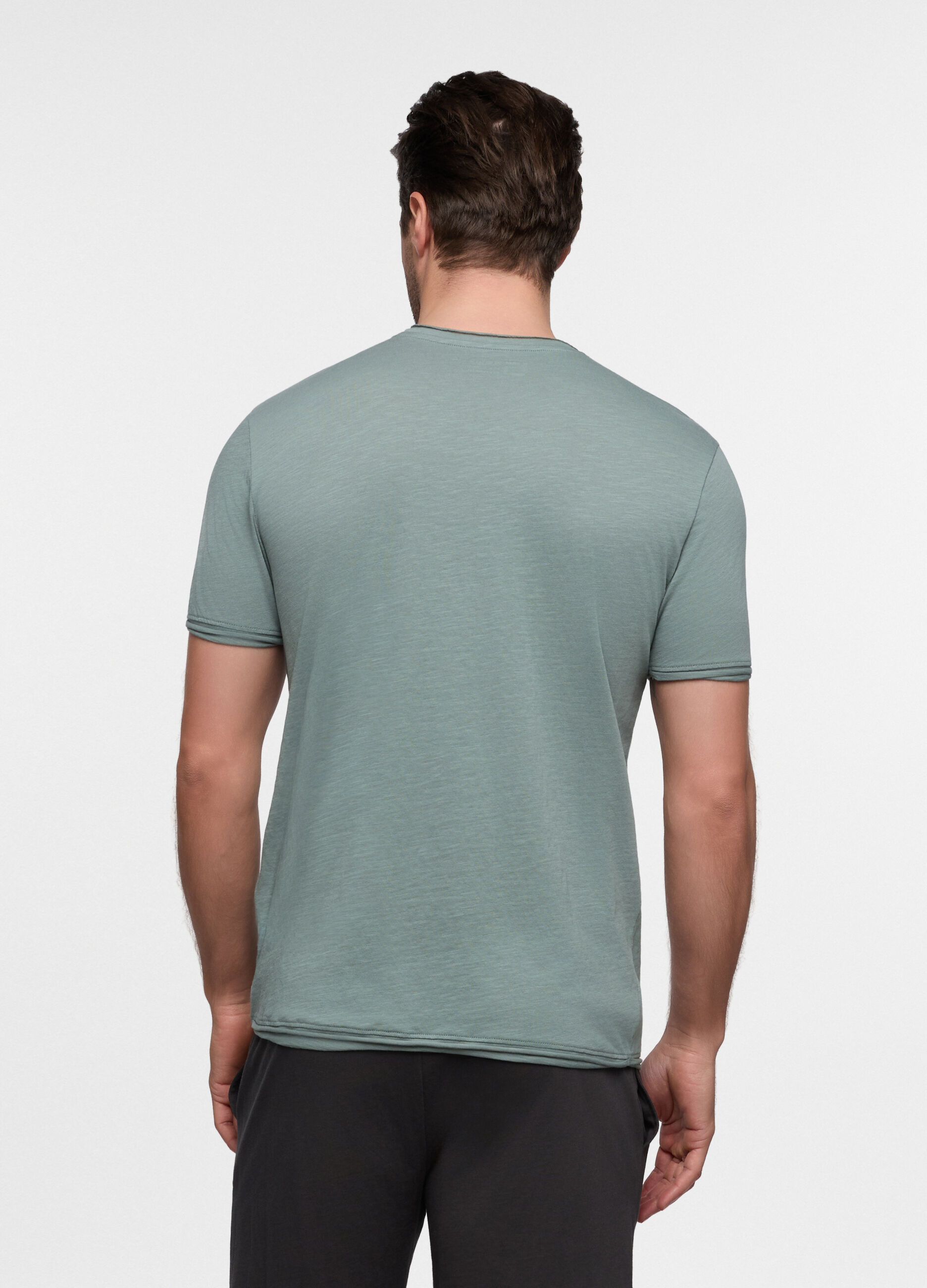 T-shirt in cotone con taschino uomo